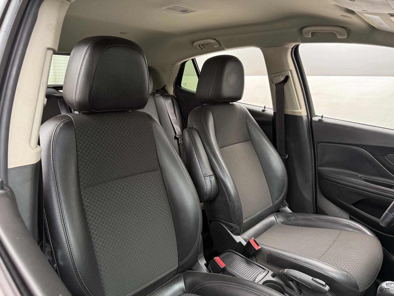 Thumbnail: 2018 Buick Encore - 2