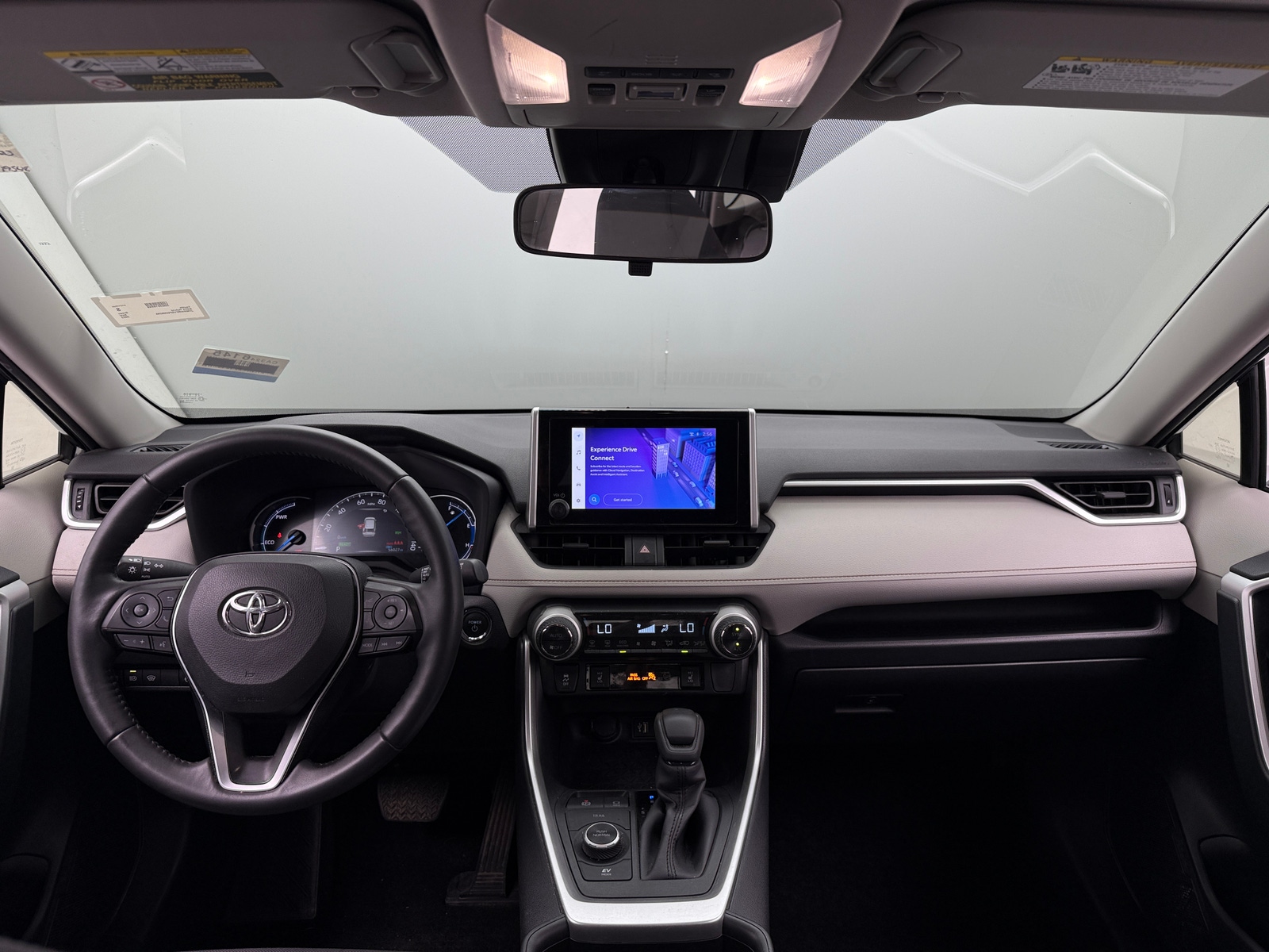Thumbnail: 2023 Toyota RAV4 - 3