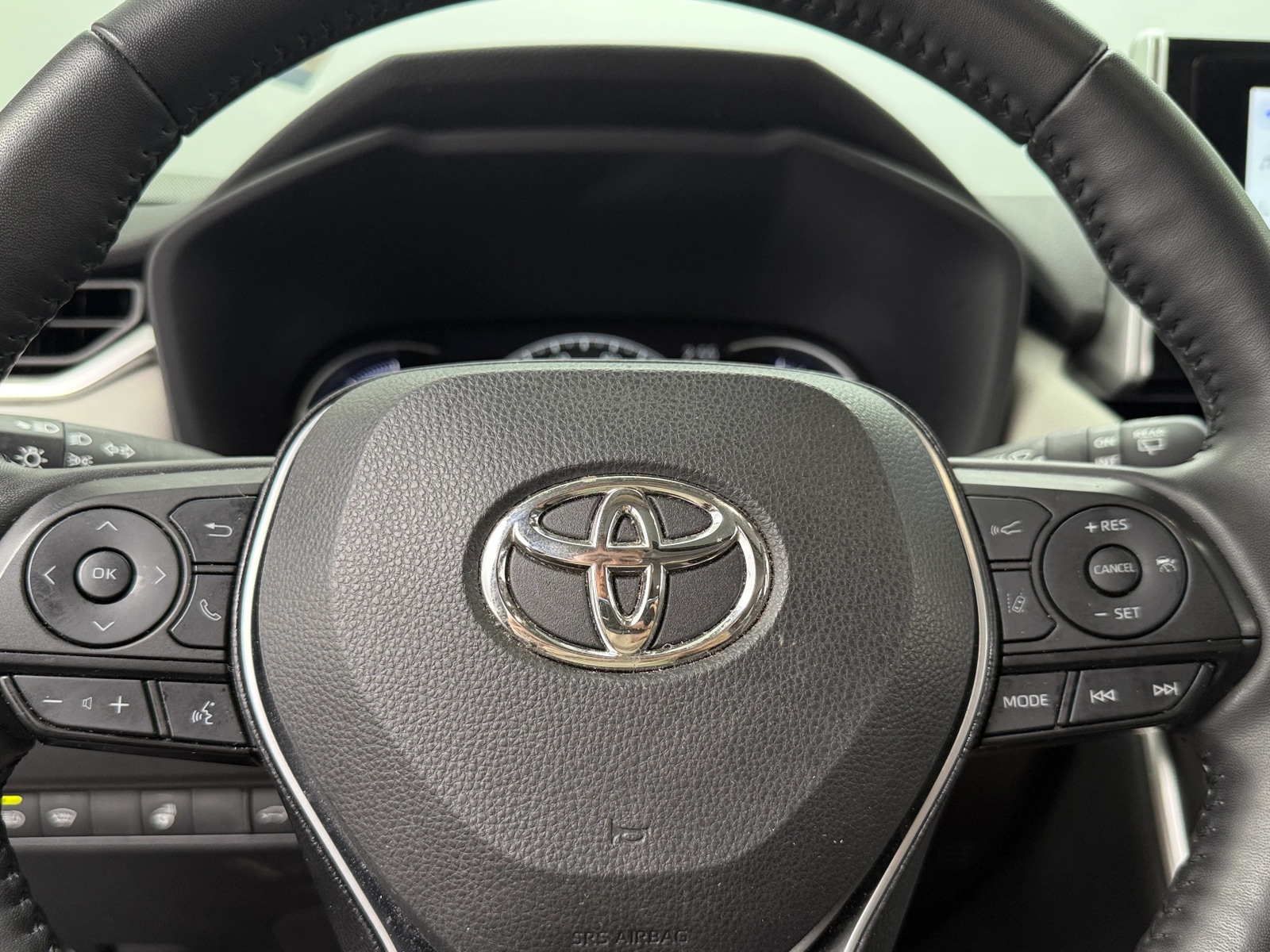 Thumbnail: 2023 Toyota RAV4 - 5