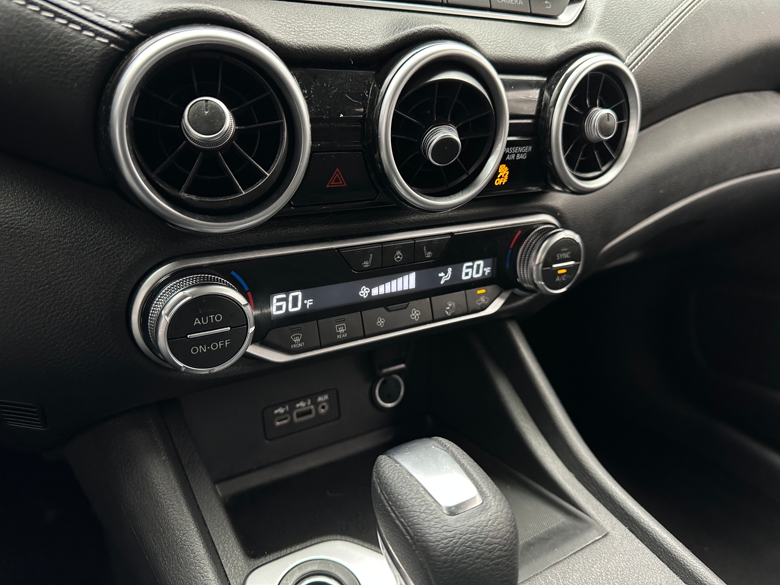 Thumbnail: 2023 Nissan Sentra - 4