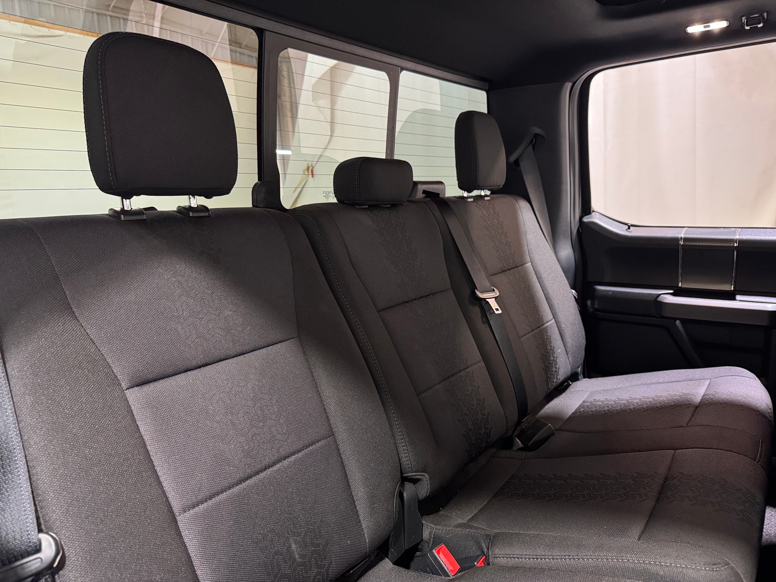 Thumbnail: 2020 Ford Econoline - 6