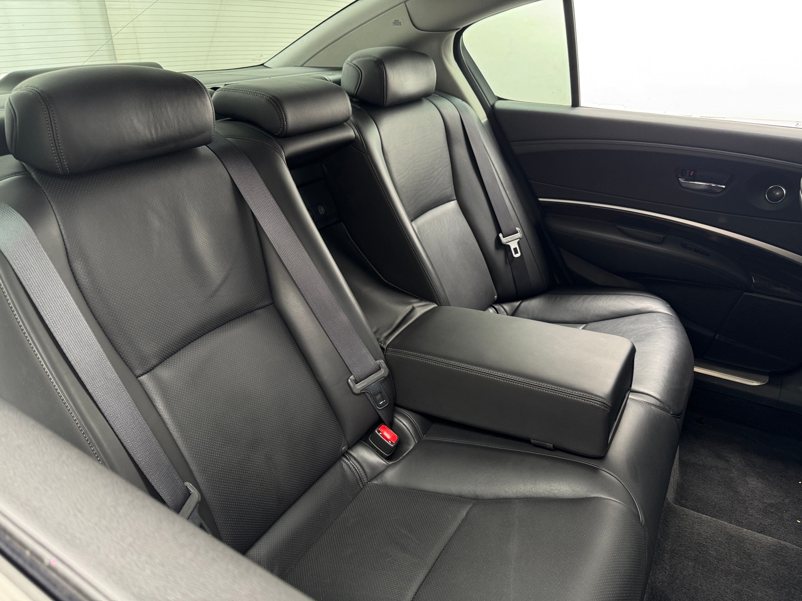 Thumbnail: 2014 Acura RLX - 5