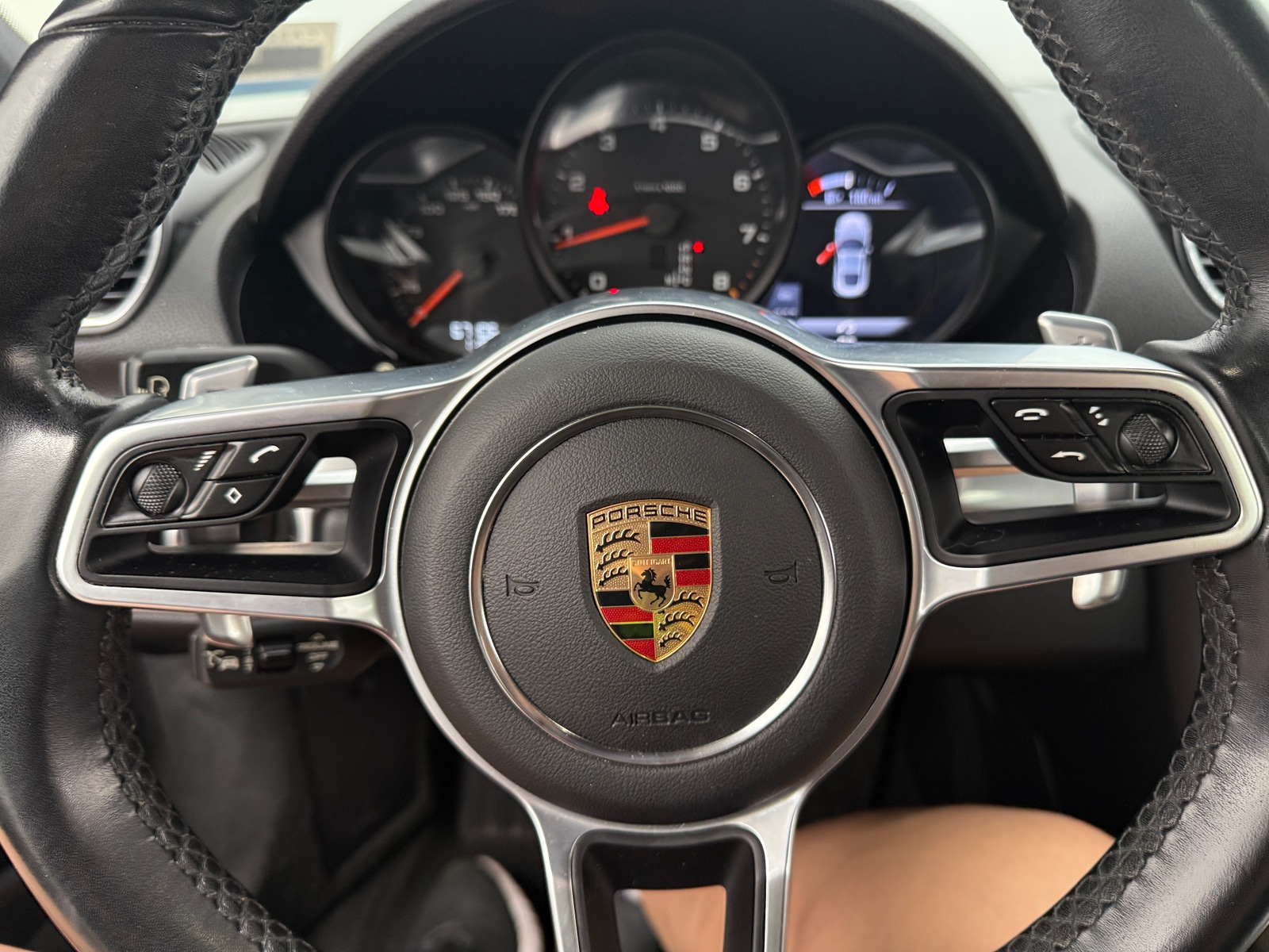 Thumbnail: 2017 Porsche 718 Cayman - 3