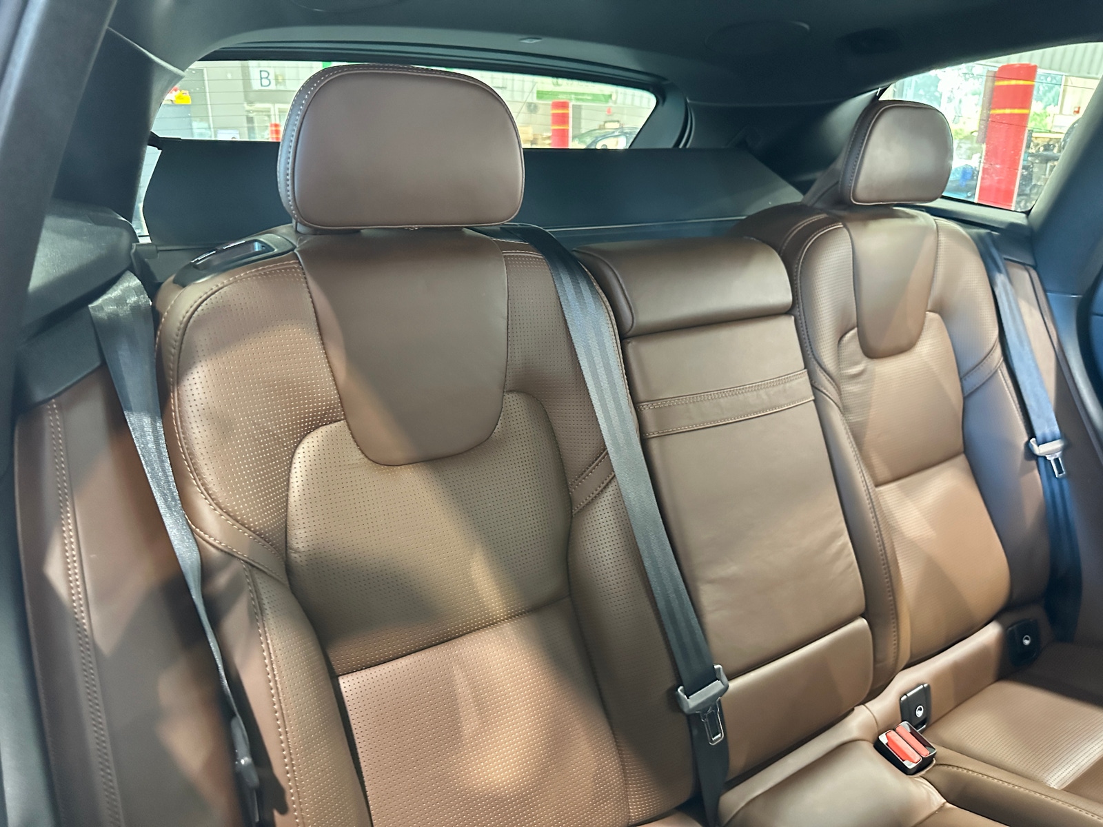 Thumbnail: 2021 Volvo XC60 - 5