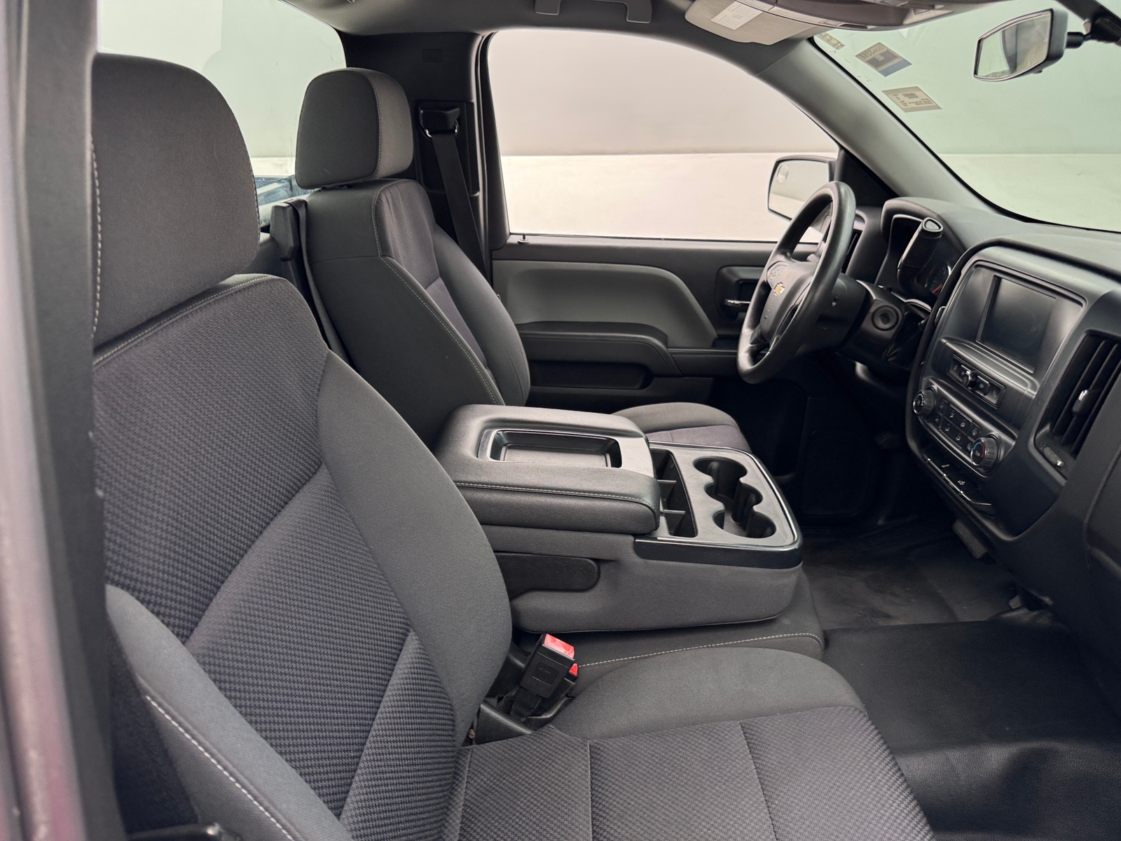 Thumbnail: 2018 Chevrolet Silverado 1500 - 2