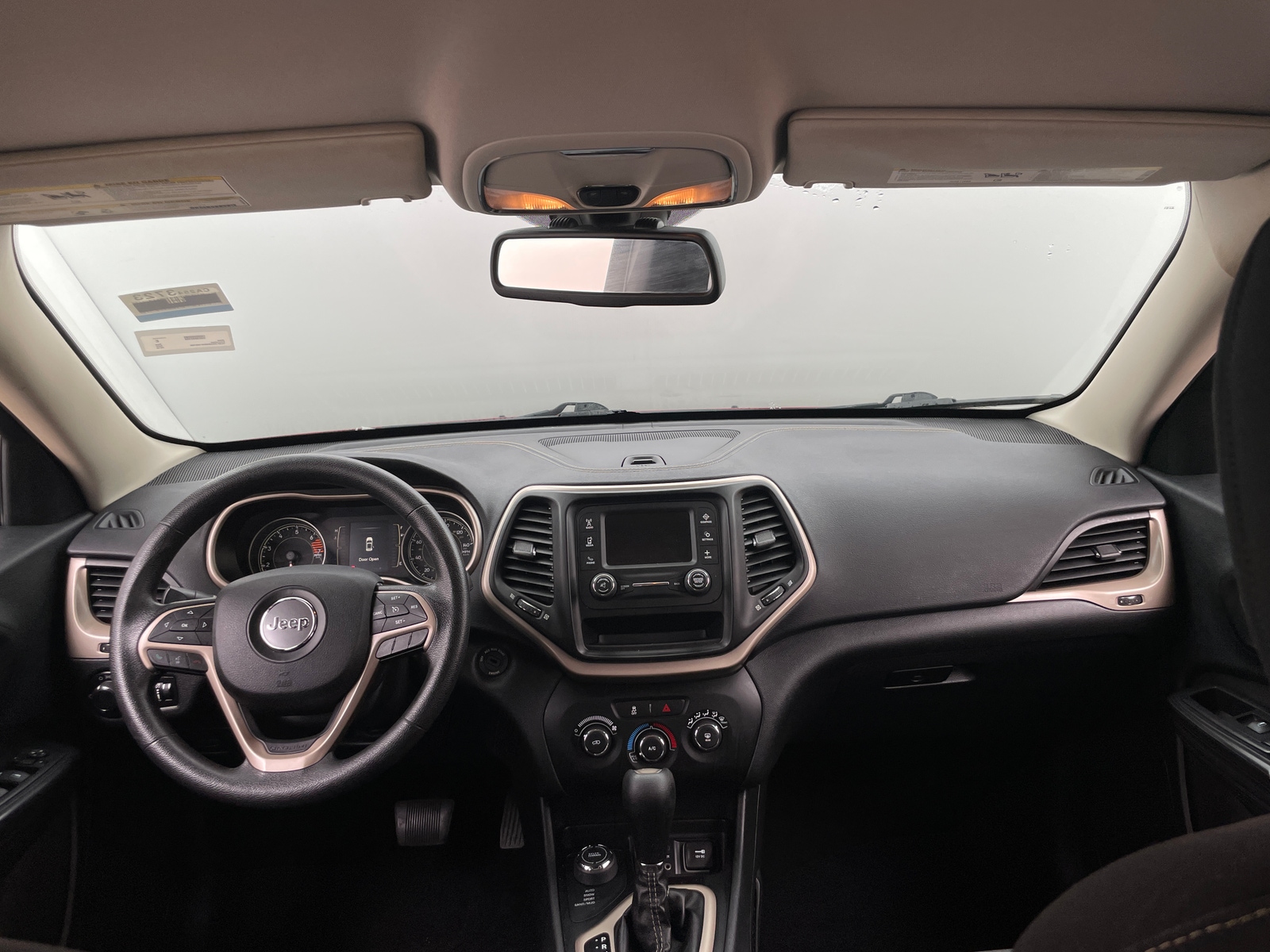 Thumbnail: 2016 Jeep Cherokee - 3
