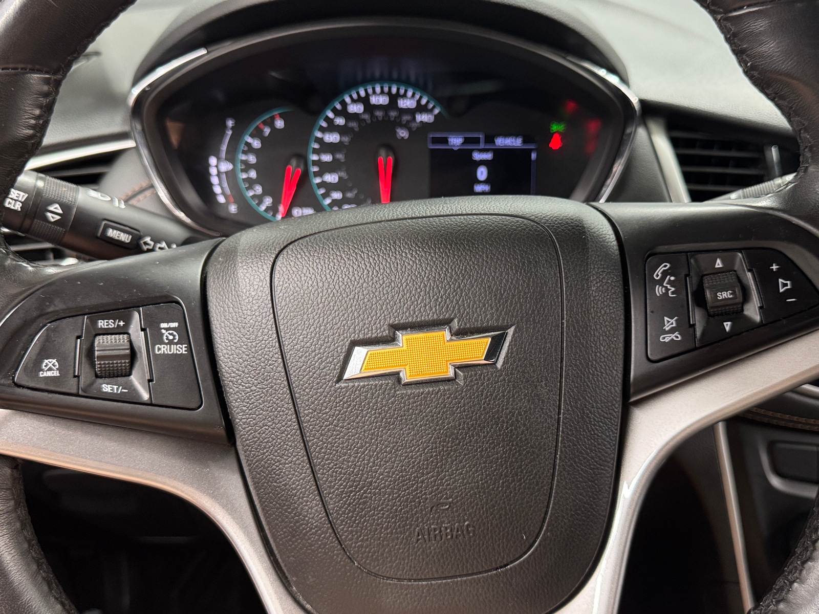 Thumbnail: 2020 Chevrolet Trax - 4