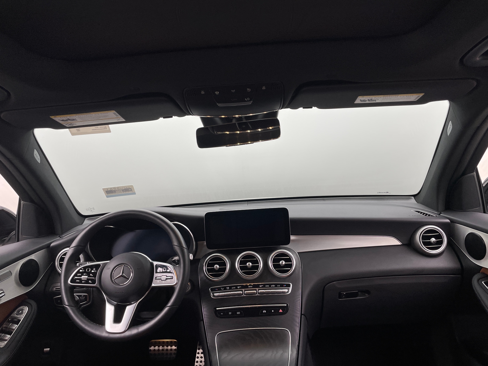 Thumbnail: 2022 Mercedes-Benz GLC - 2