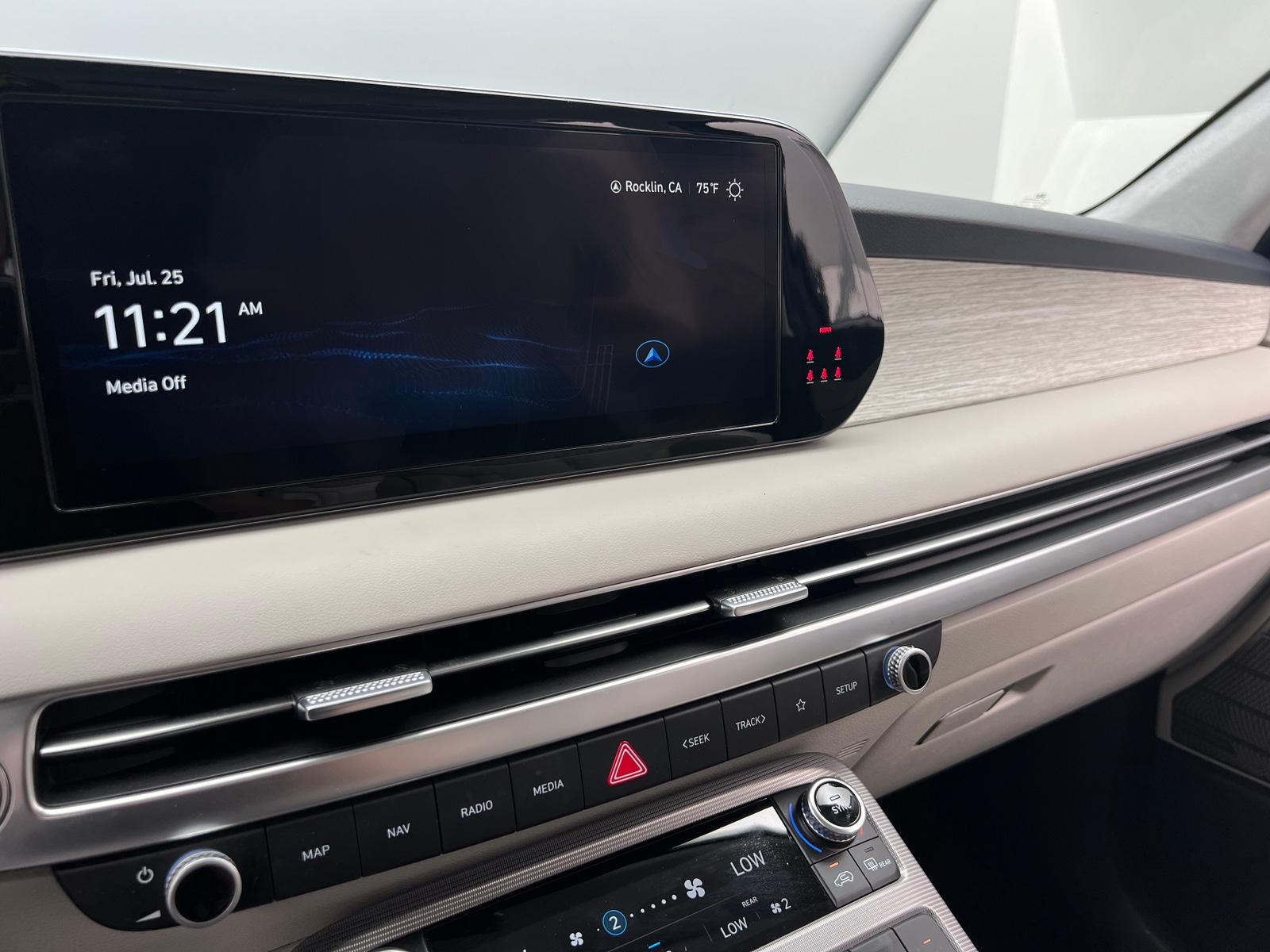 Thumbnail: 2023 Hyundai Palisade - 3