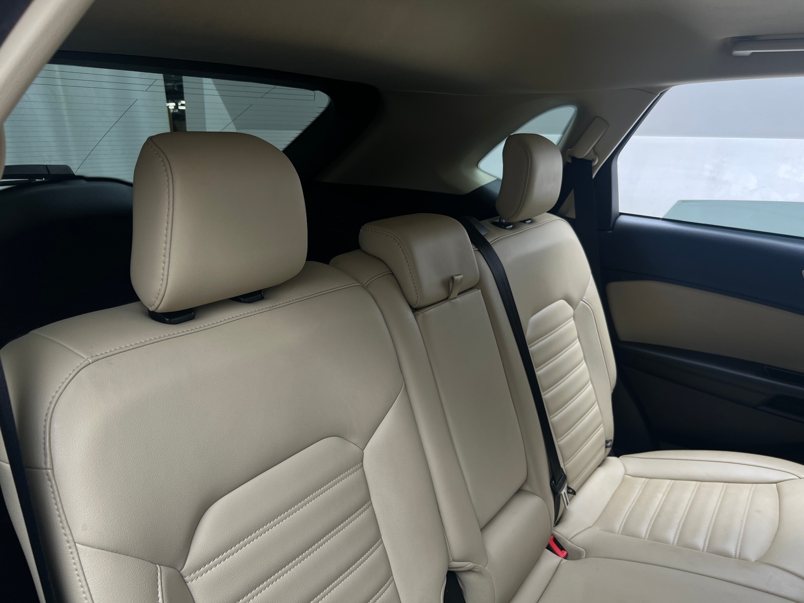 Thumbnail: 2019 Ford Edge - 6