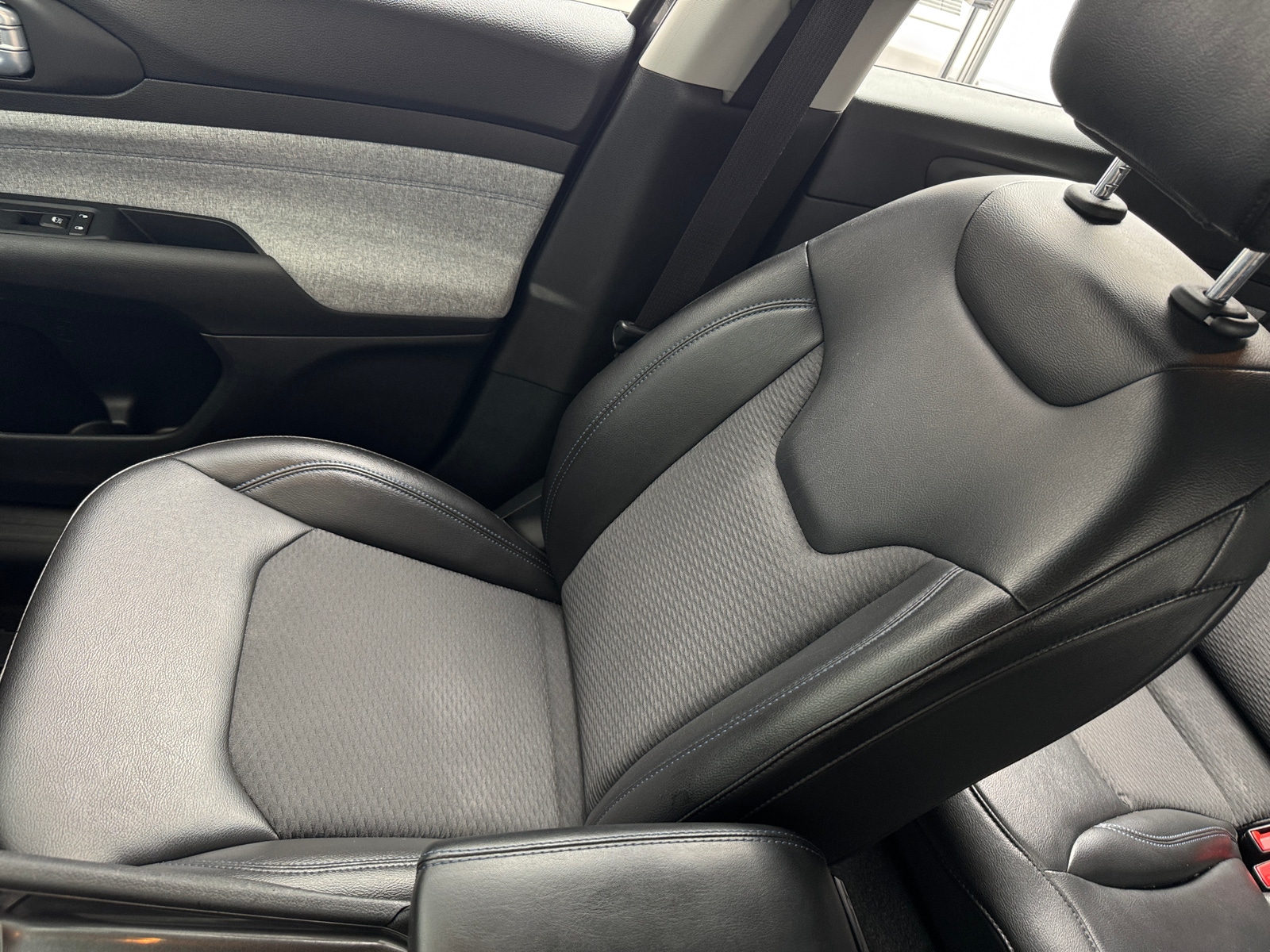 Thumbnail: 2022 Jeep Compass - 2