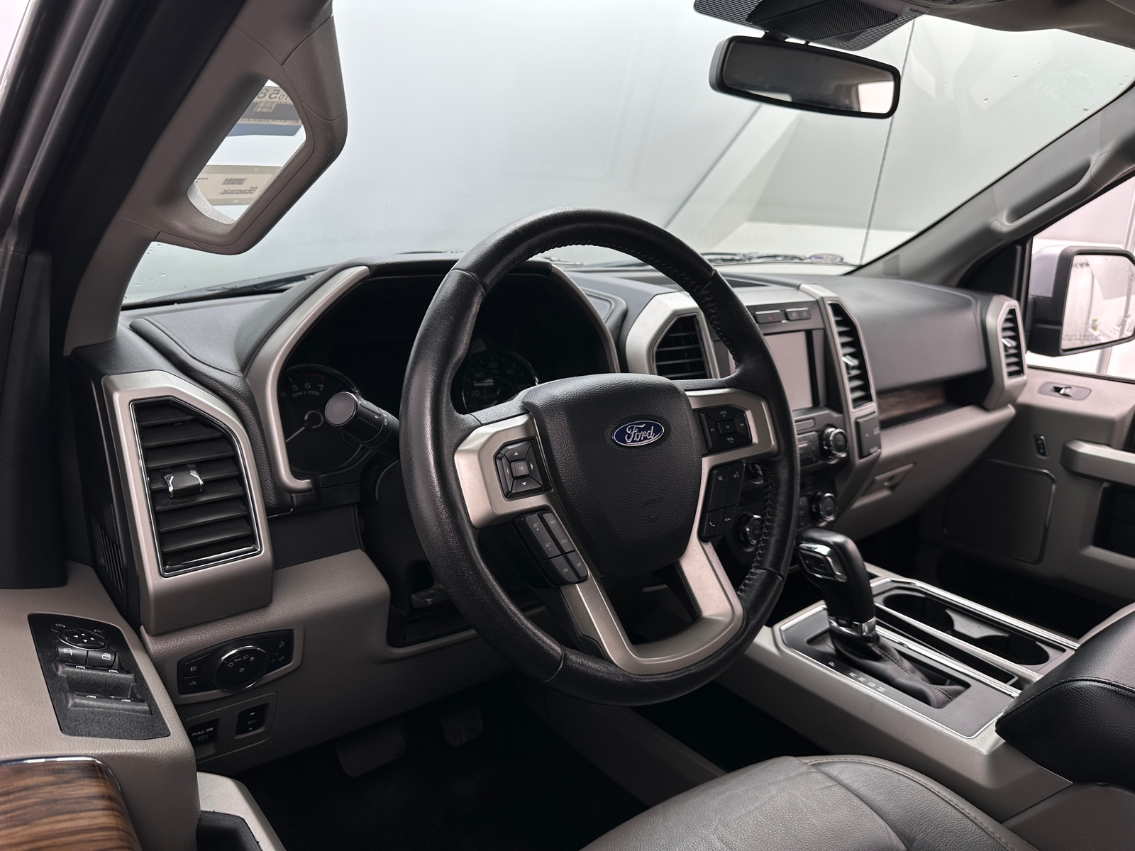 Thumbnail: 2020 Ford Econoline - 2