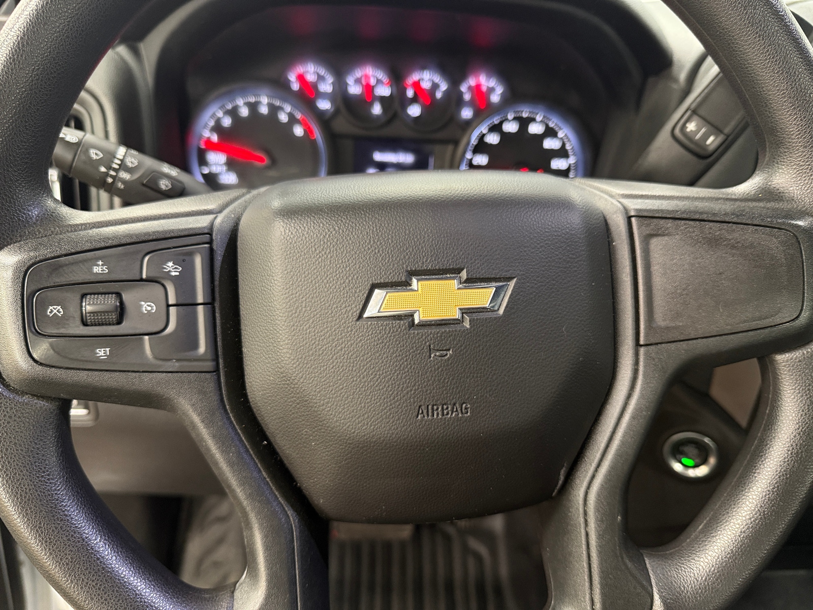 Thumbnail: 2024 Chevrolet Silverado 1500 - 5