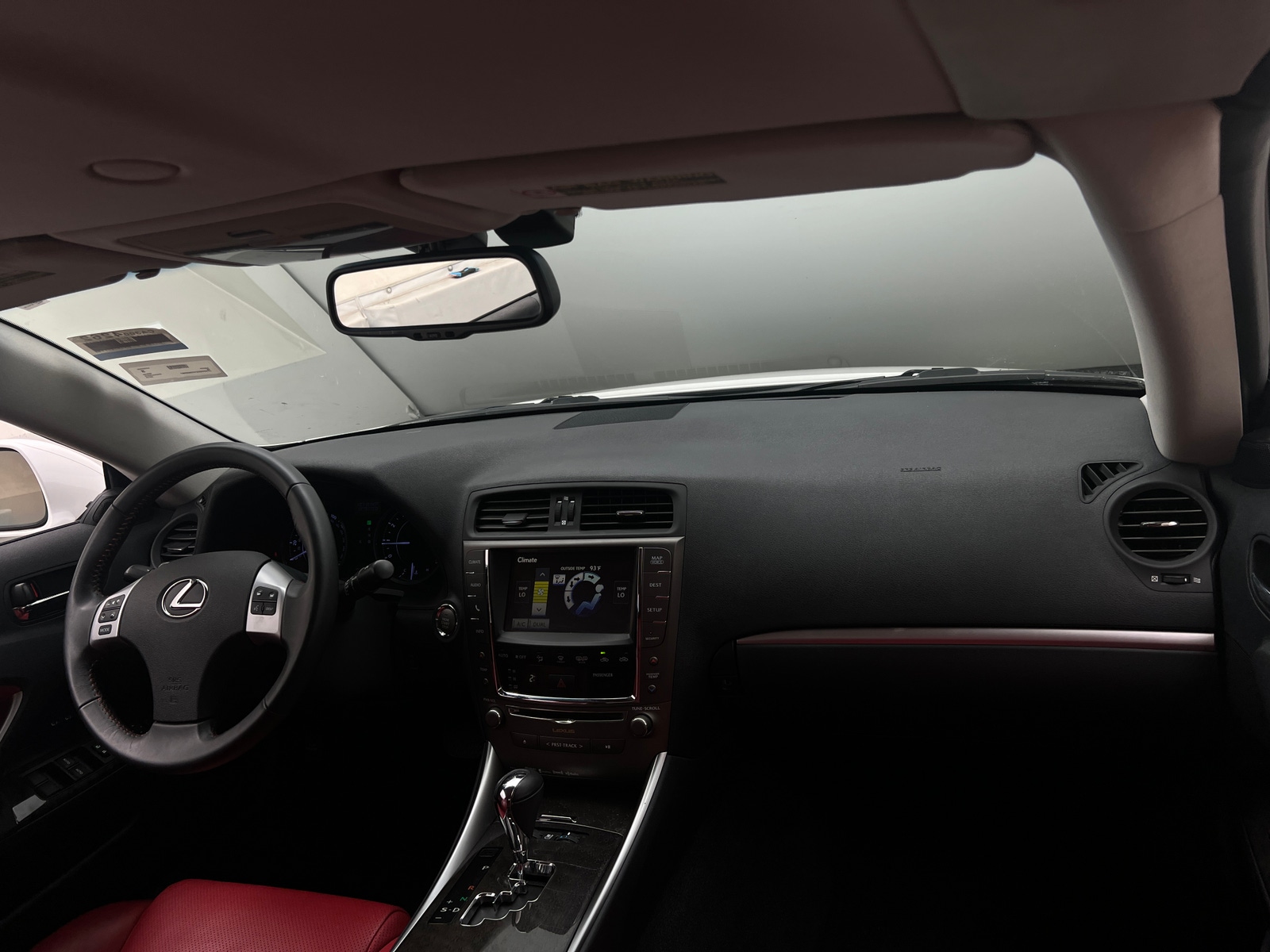 Thumbnail: 2015 Lexus IS - 2