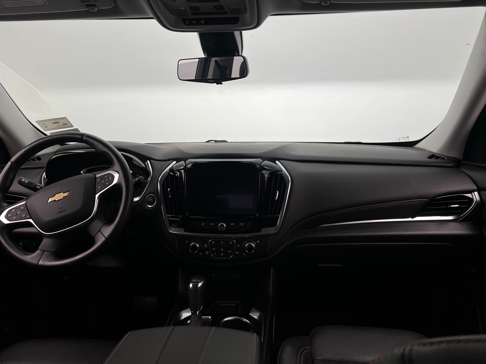 Thumbnail: 2020 Chevrolet Traverse - 2