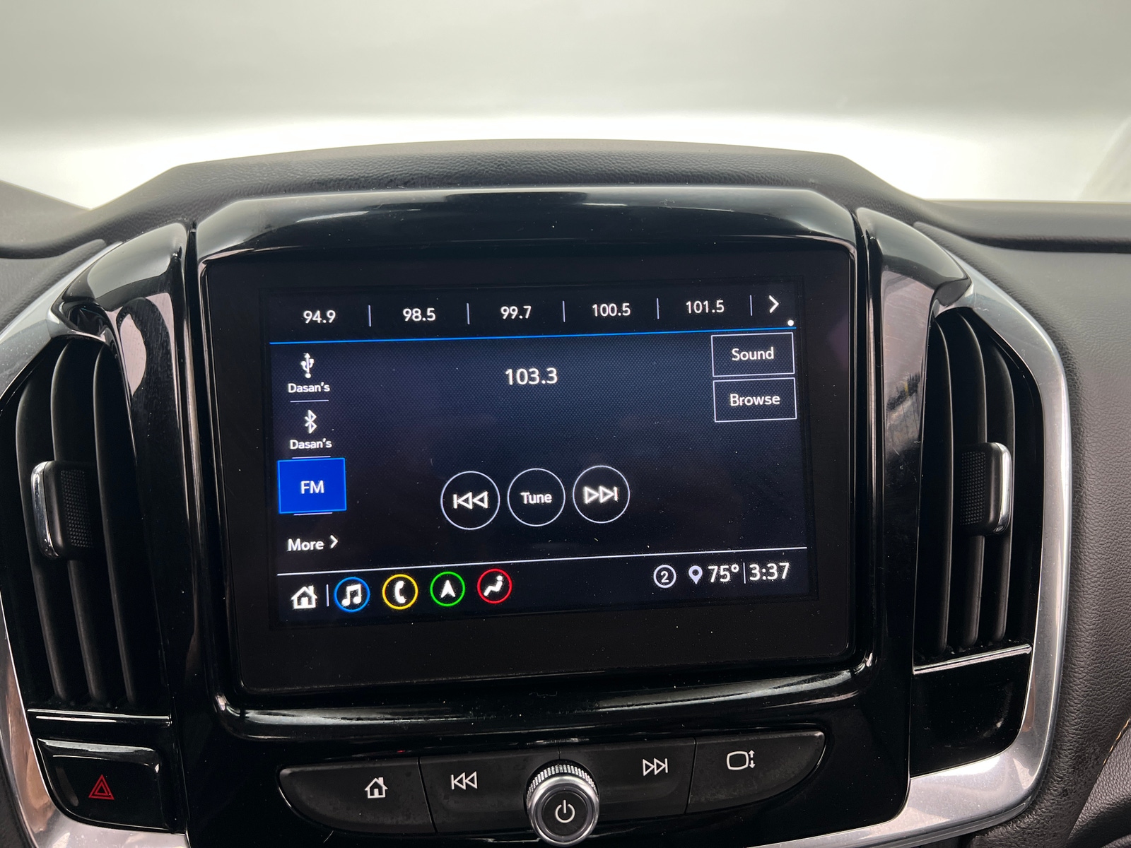 Thumbnail: 2020 Chevrolet Traverse - 3