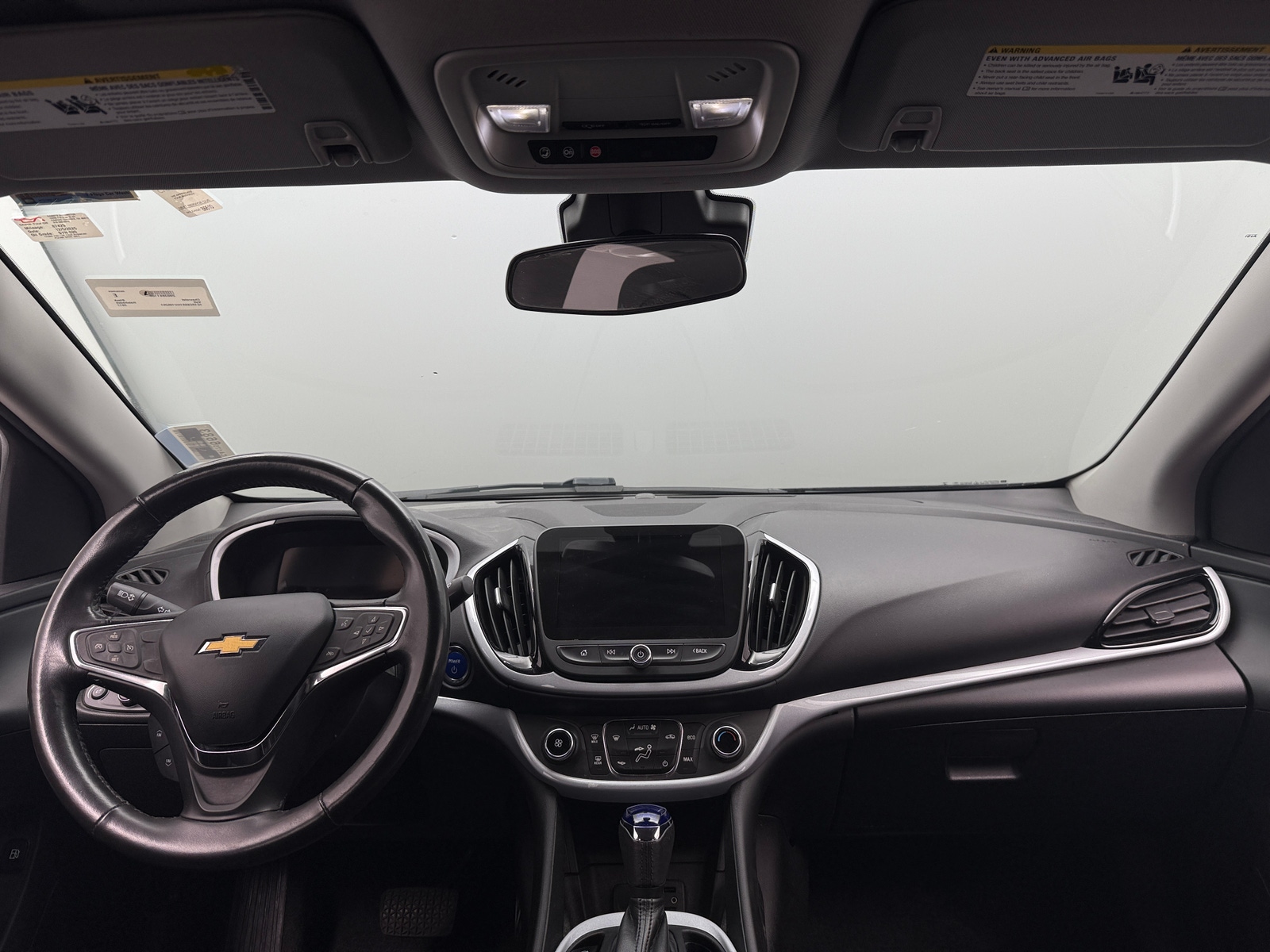 Thumbnail: 2017 Chevrolet Volt - 3