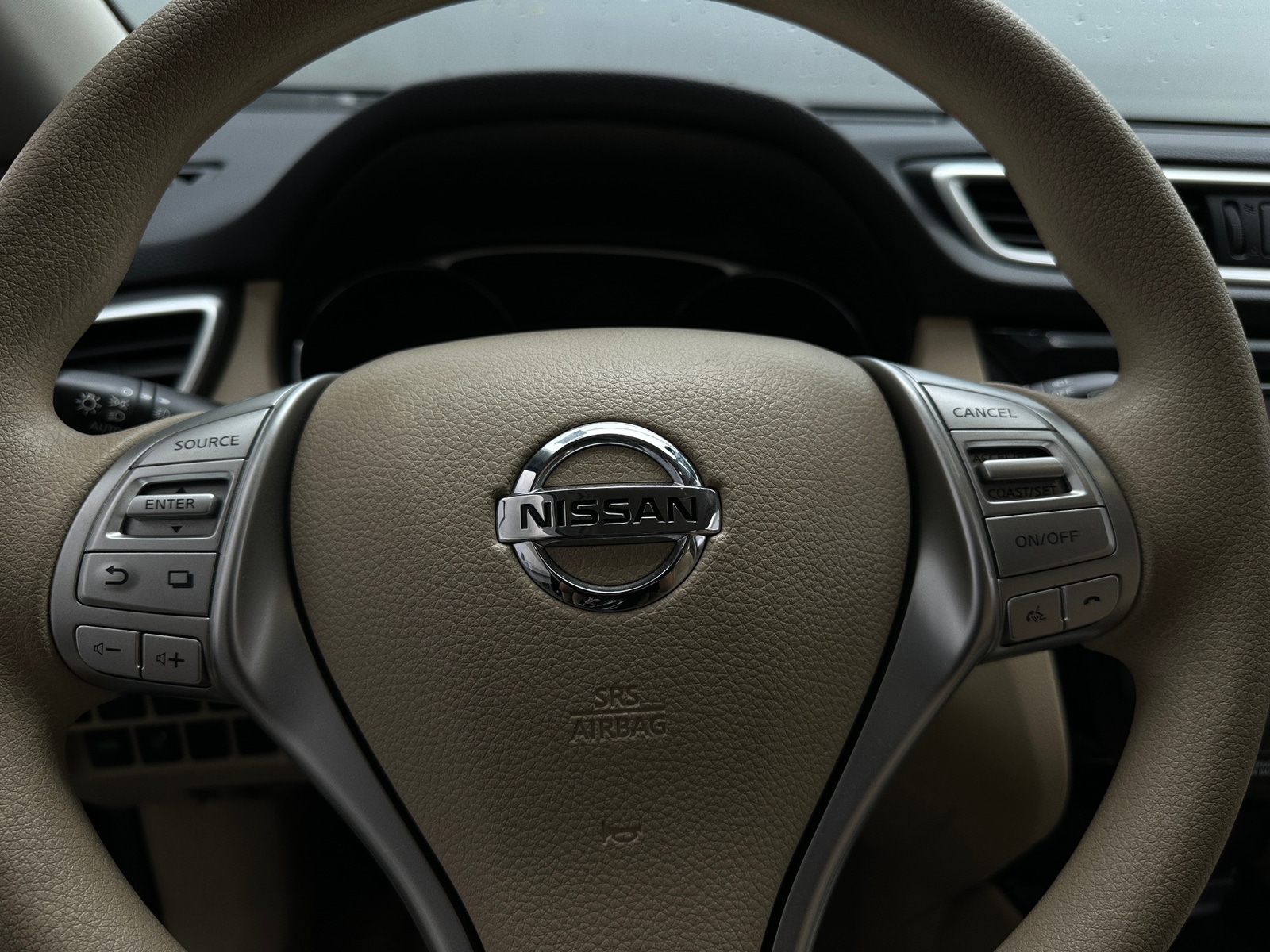 Thumbnail: 2015 Nissan Rogue - 5