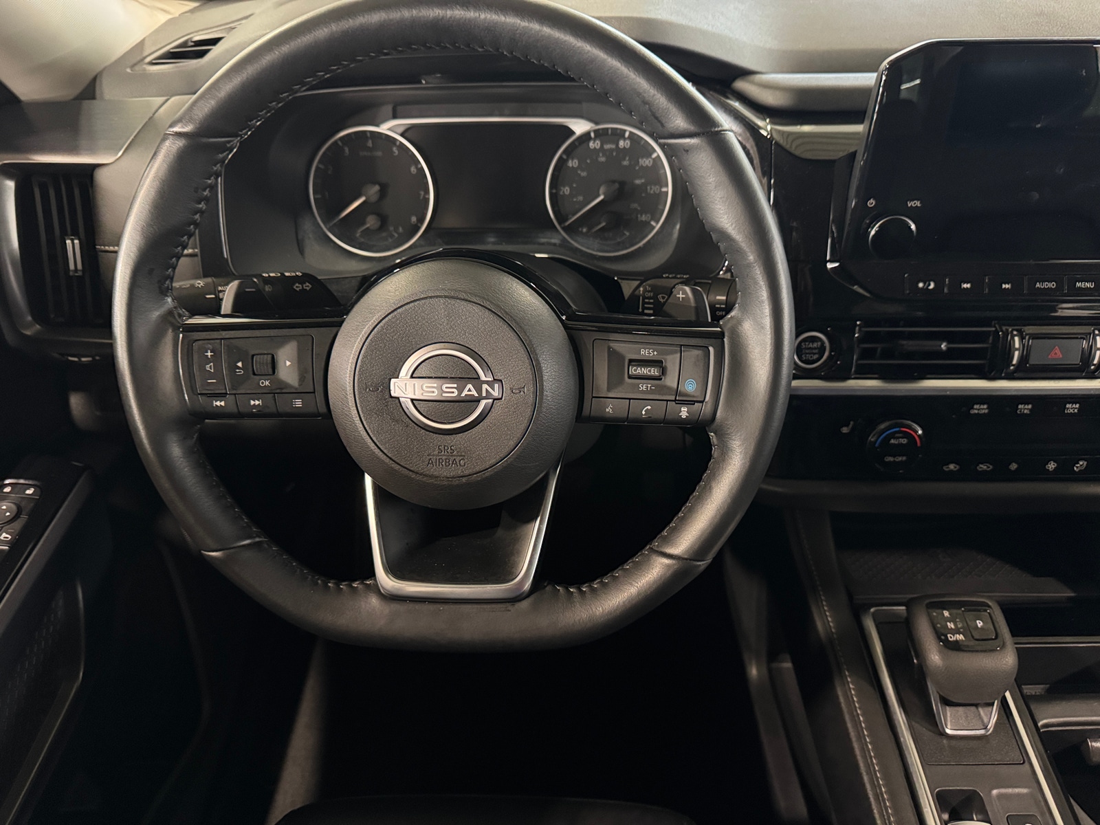 Thumbnail: 2023 Nissan Pathfinder - 4