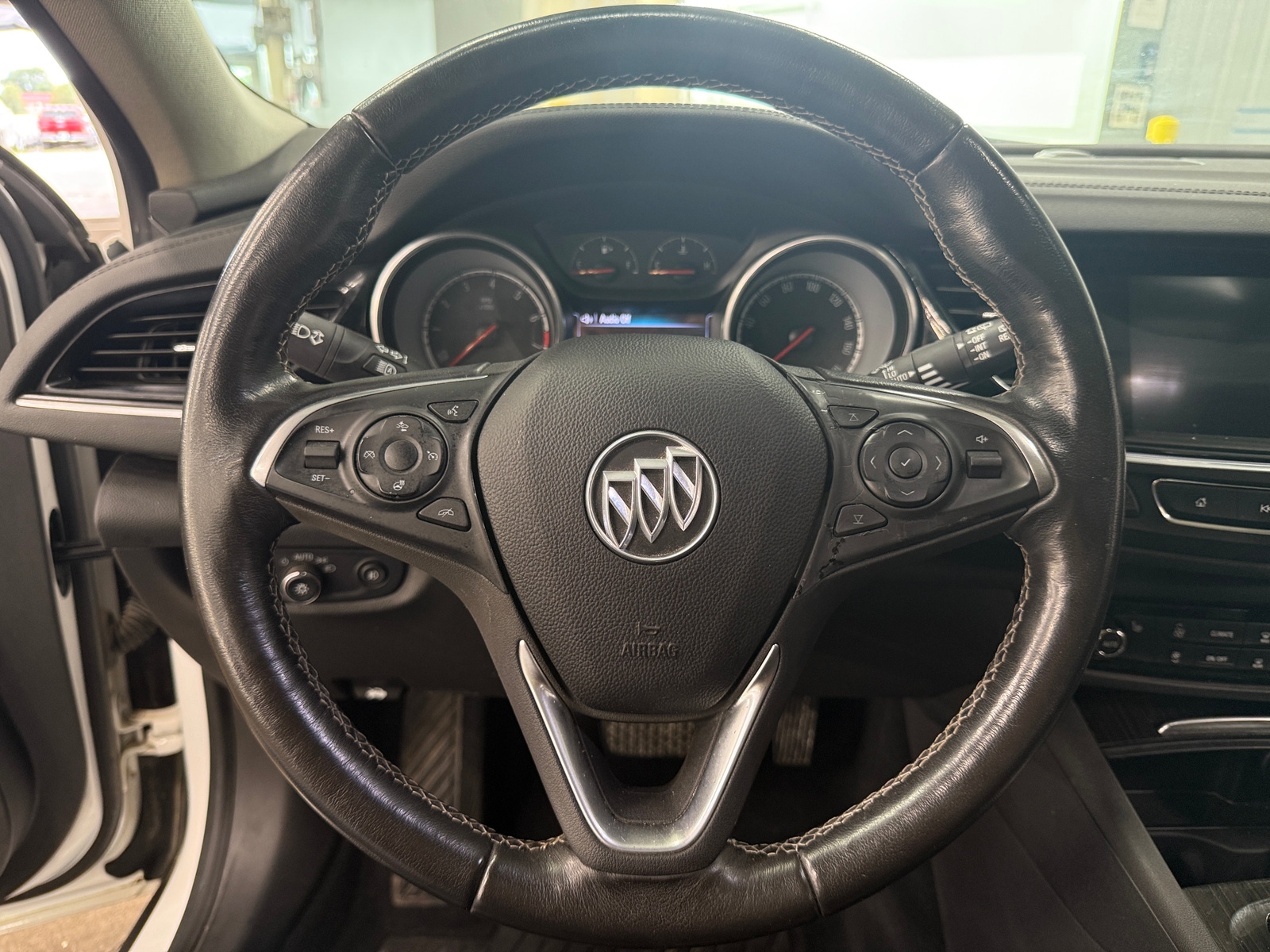Thumbnail: 2018 Buick Regal - 4