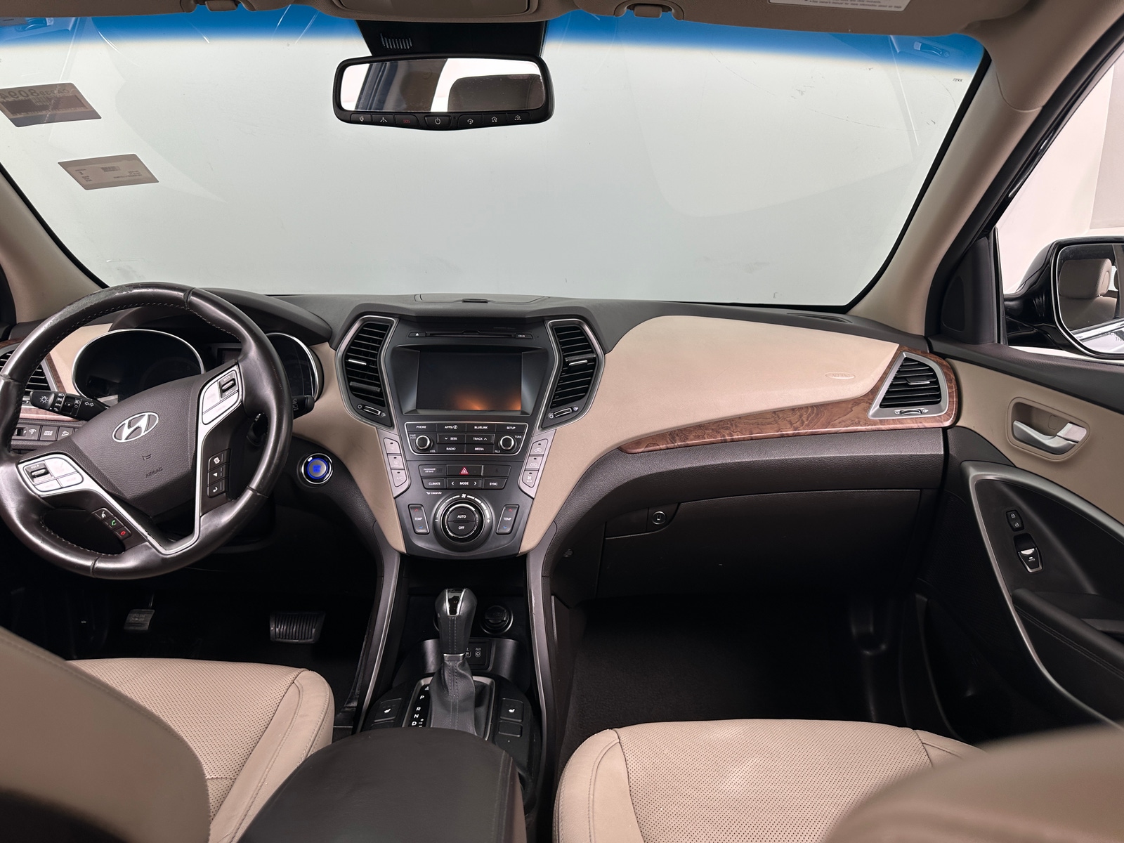 Thumbnail: 2018 Hyundai Santa Fe - 2