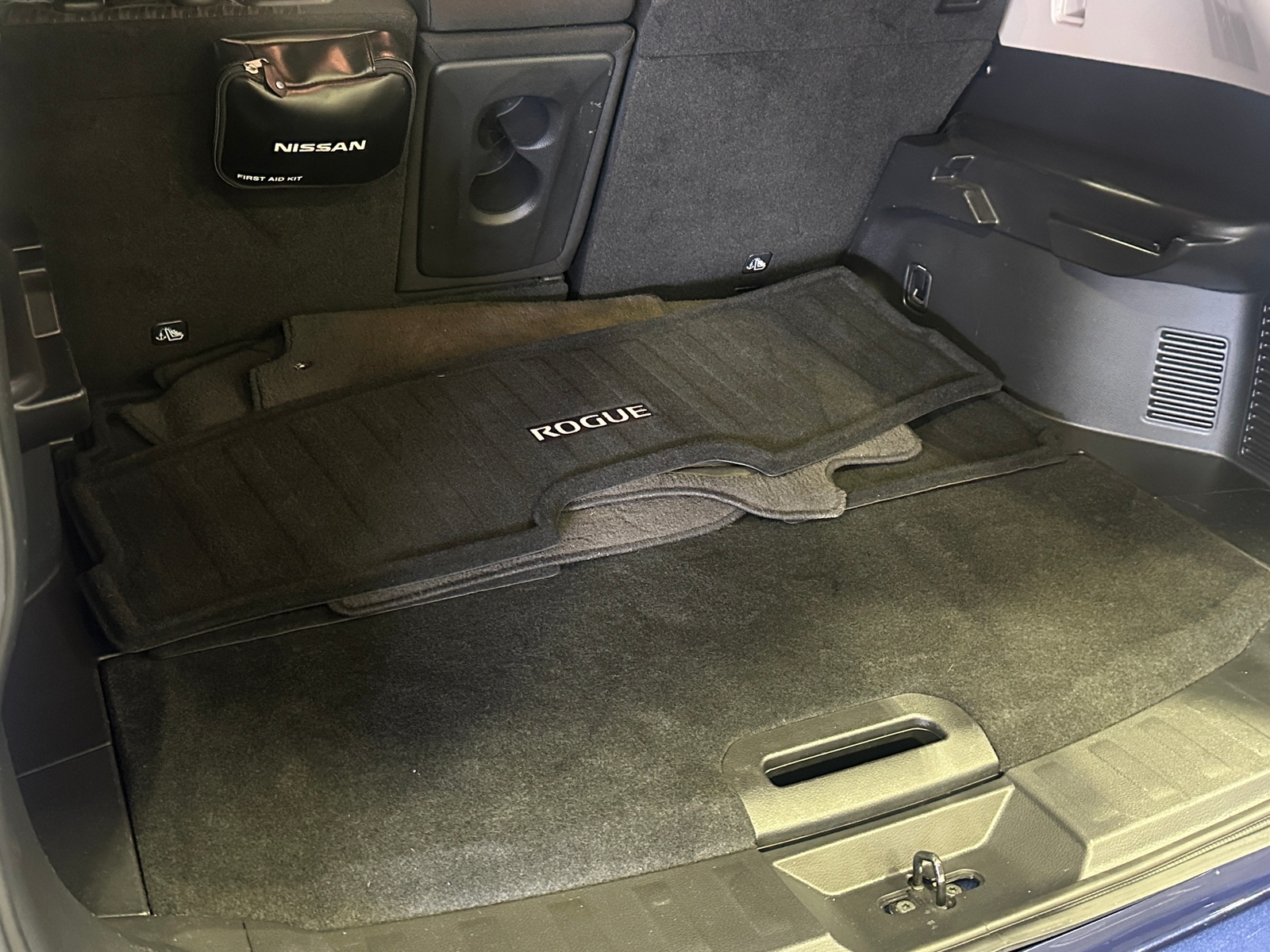 Thumbnail: 2019 Nissan Rogue - 7