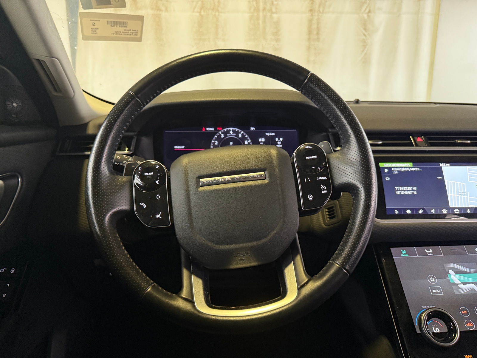 Thumbnail: 2020 Land Rover Range Rover Velar - 4