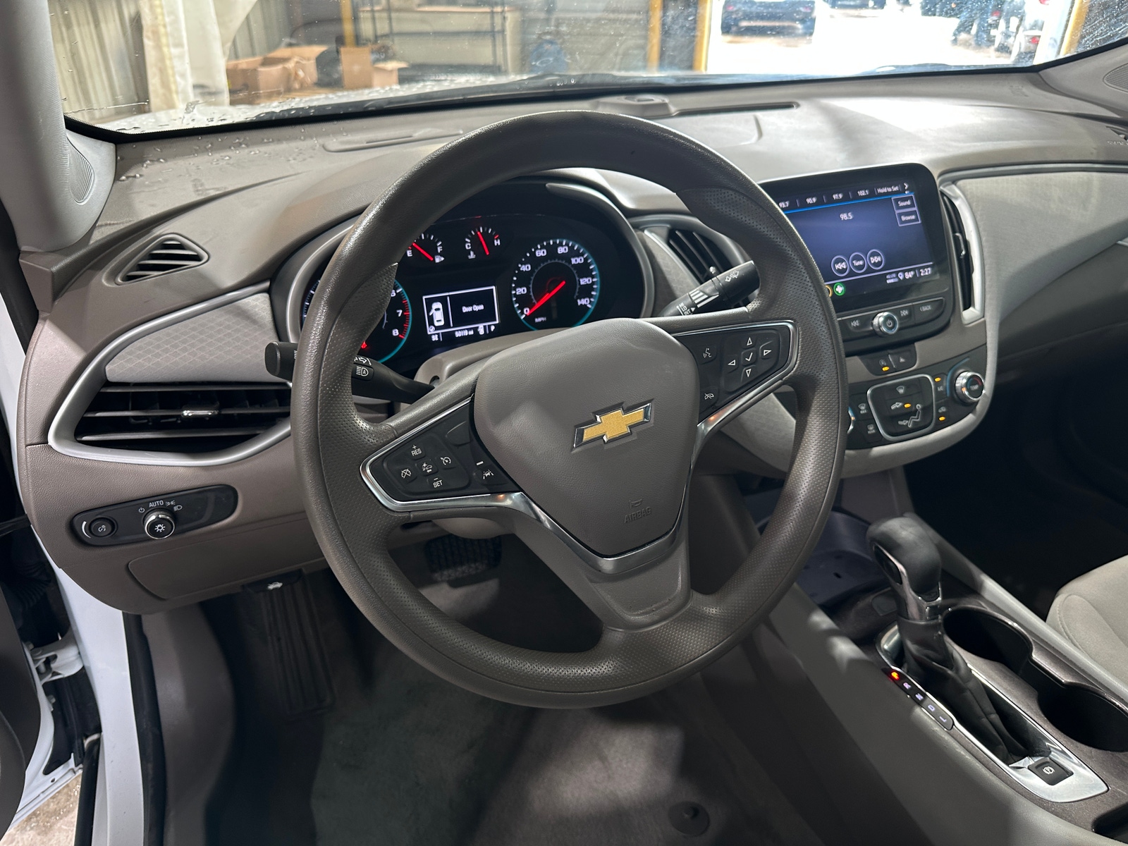 Thumbnail: 2023 Chevrolet Malibu - 5