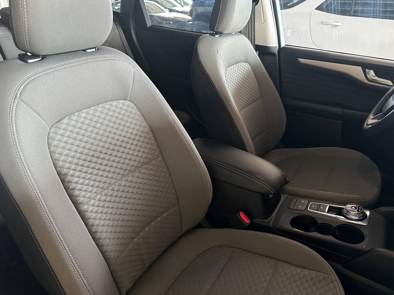Thumbnail: 2021 Ford Escape - 2