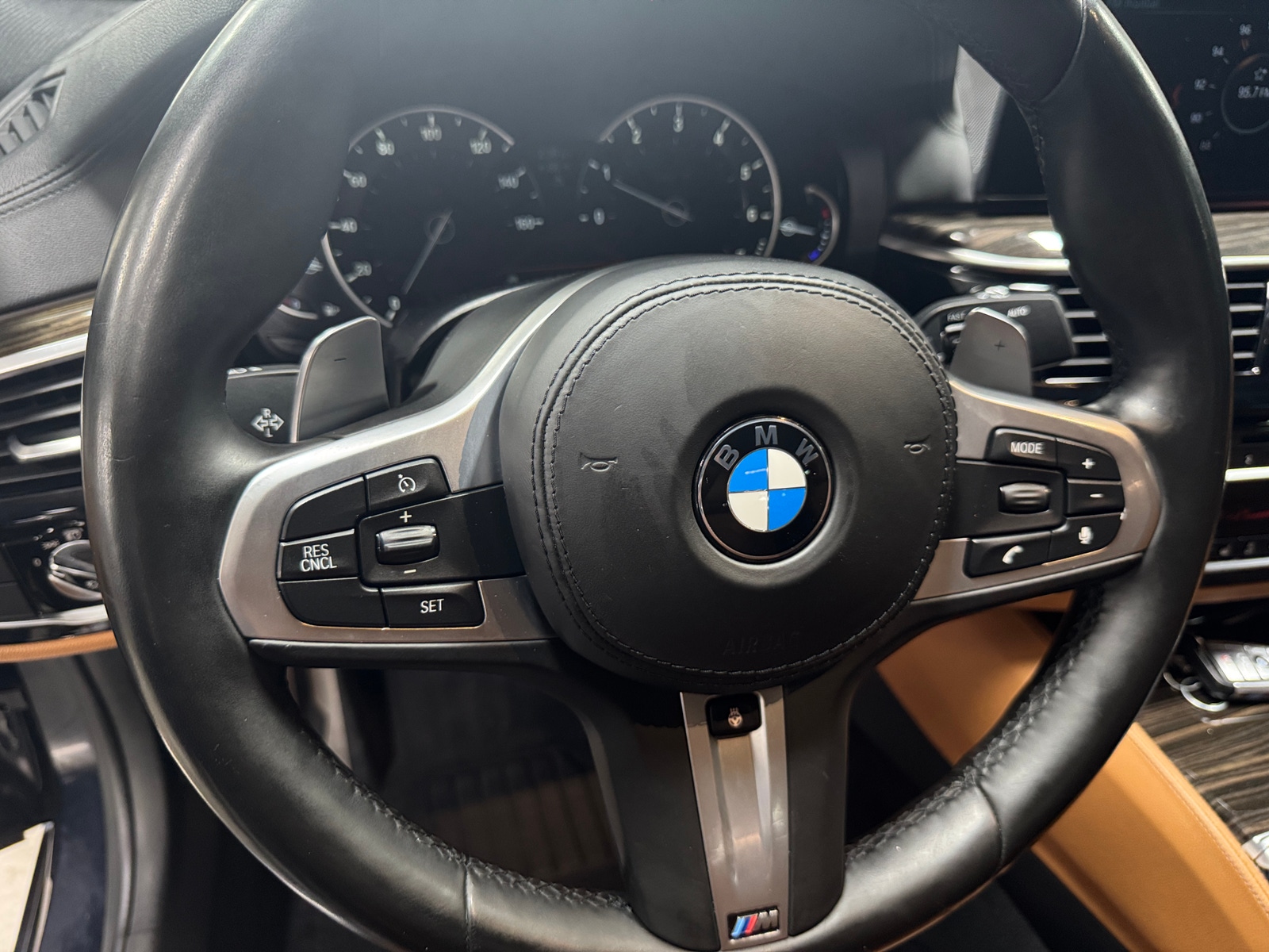 Thumbnail: 2018 BMW 5 Series - 4