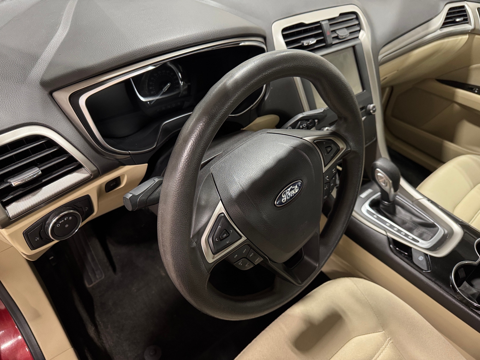 Thumbnail: 2014 Ford Fusion - 3