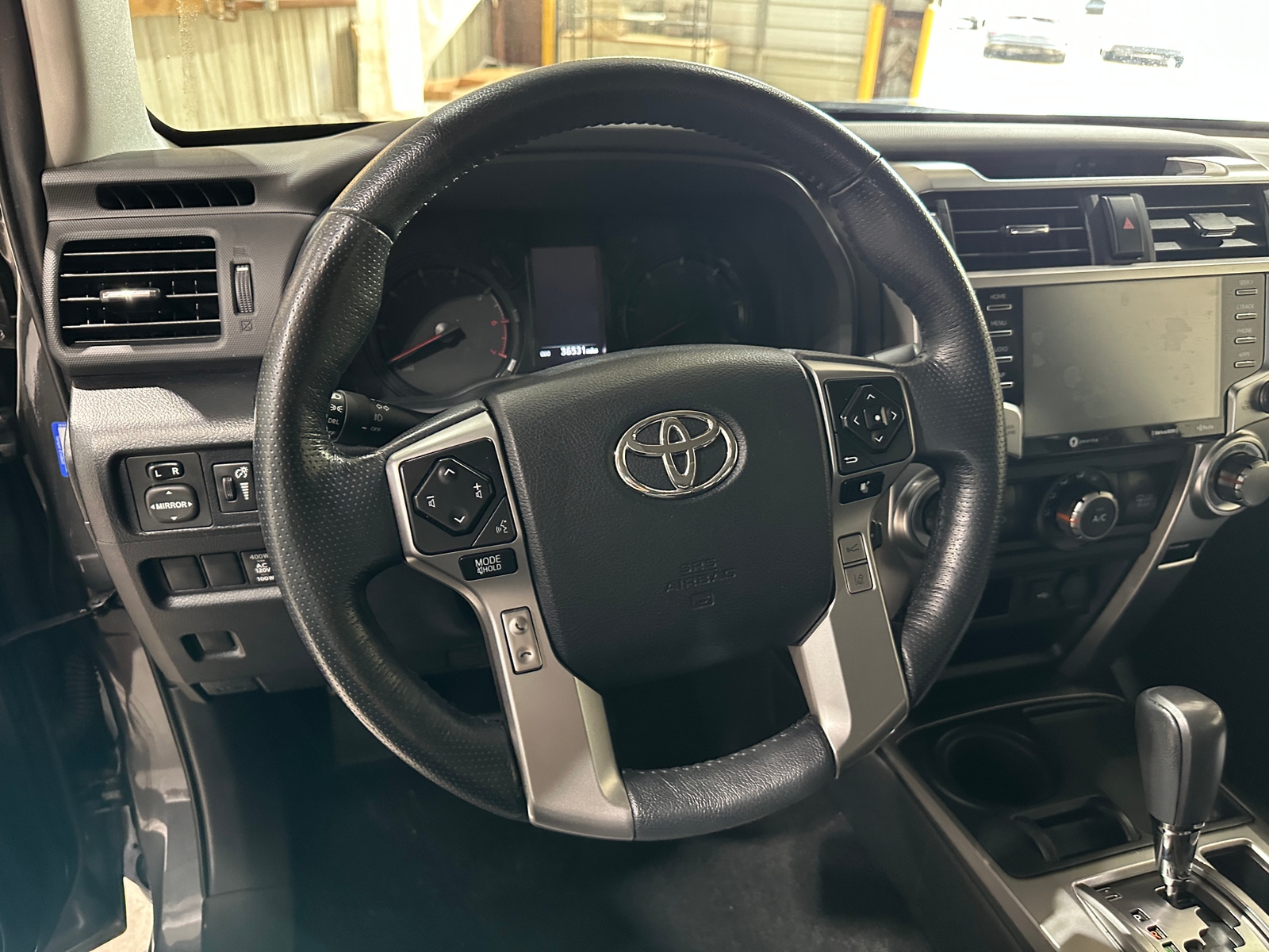 Thumbnail: 2023 Toyota 4Runner - 4