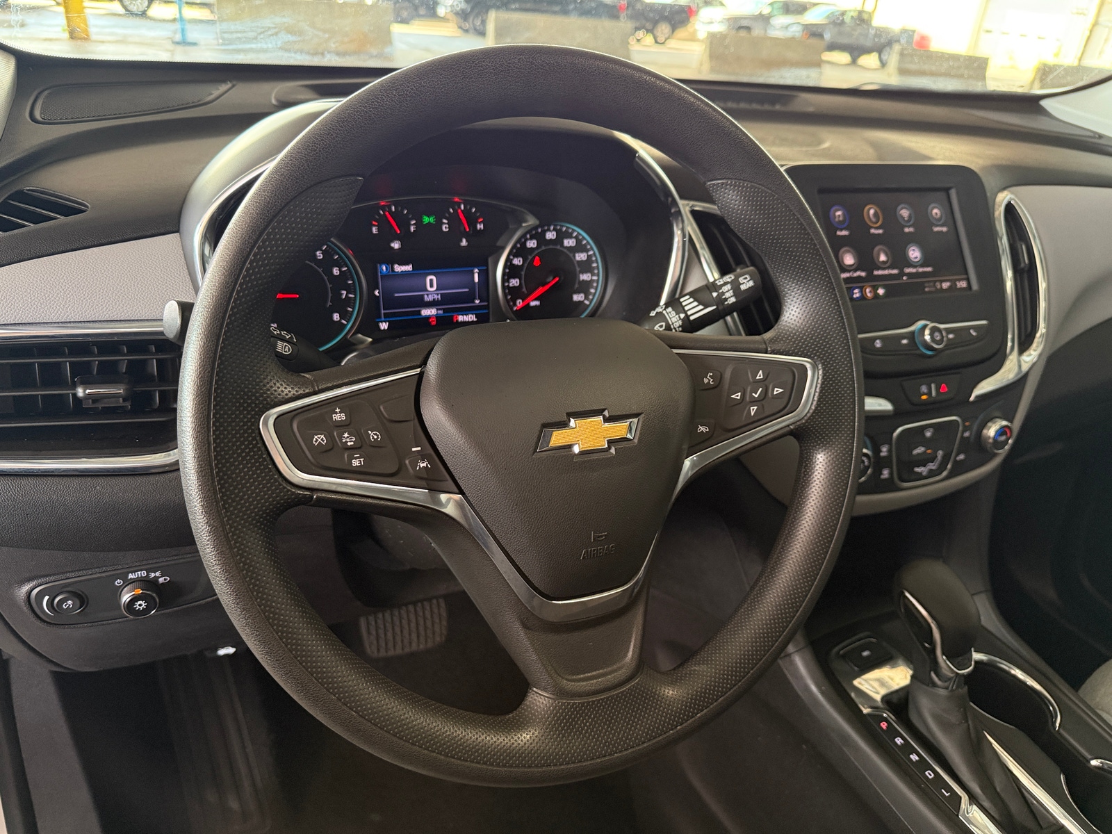 Thumbnail: 2023 Chevrolet Equinox - 5