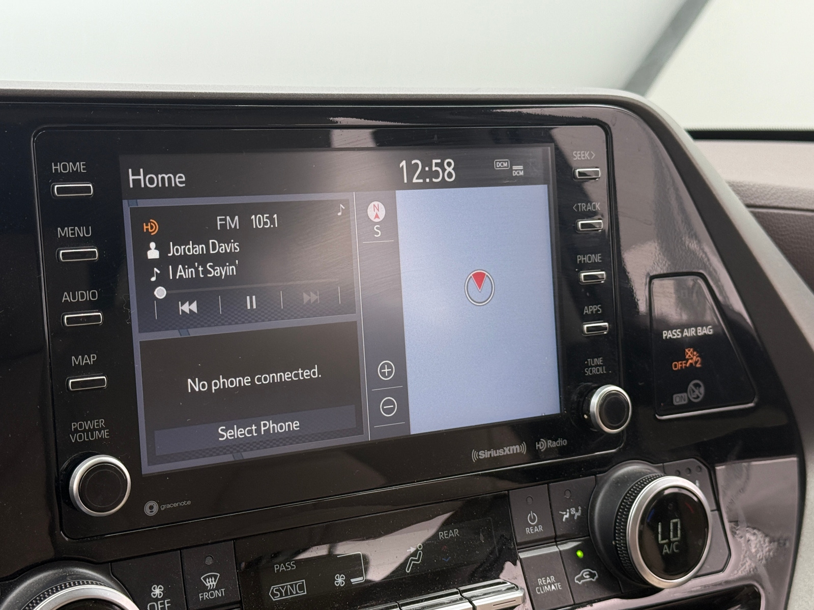 Thumbnail: 2021 Toyota Highlander - 3