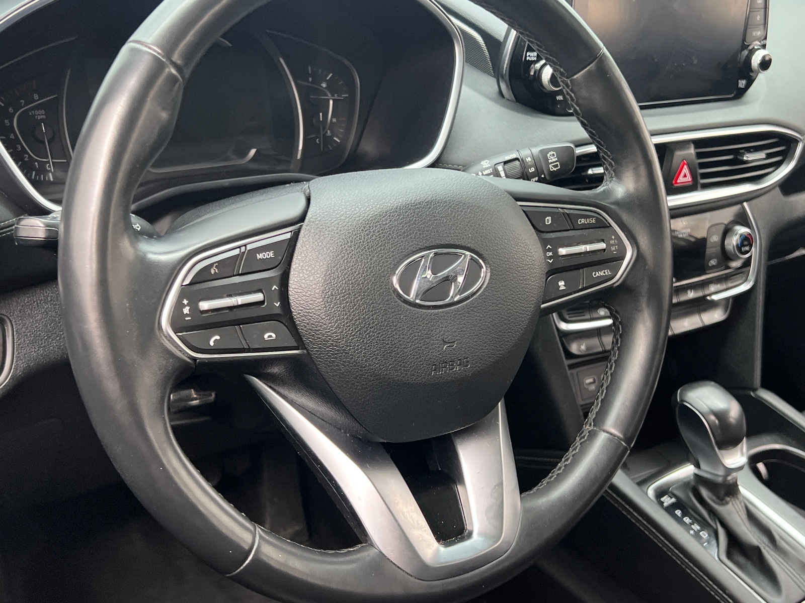 Thumbnail: 2020 Hyundai Santa Fe - 4