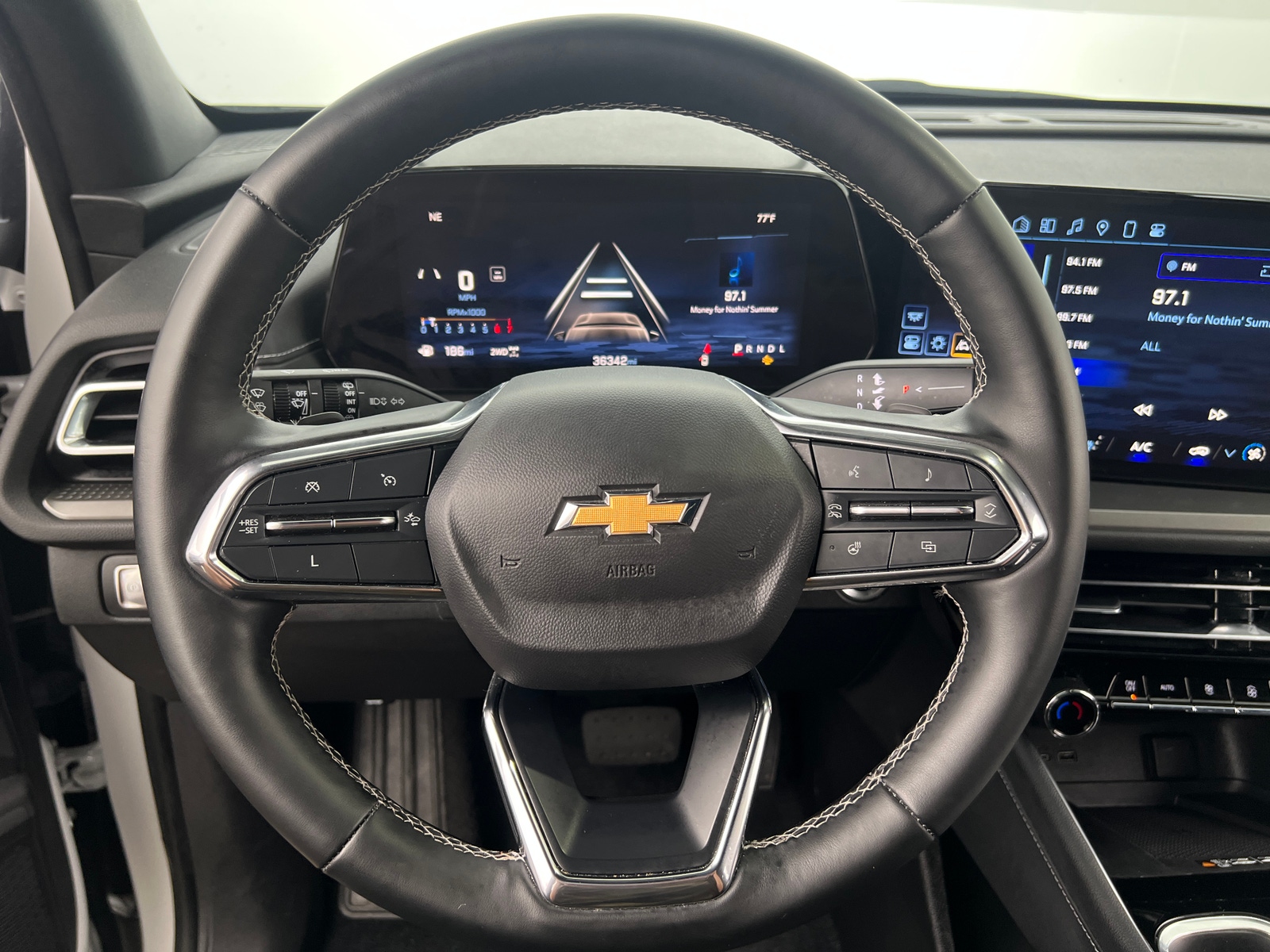 Thumbnail: 2024 Chevrolet Traverse - 5