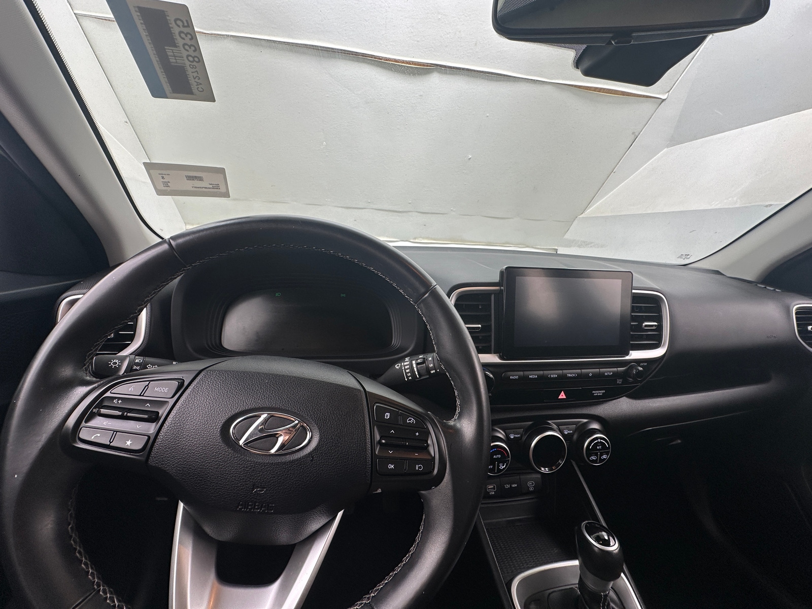 Thumbnail: 2023 Hyundai Venue - 3