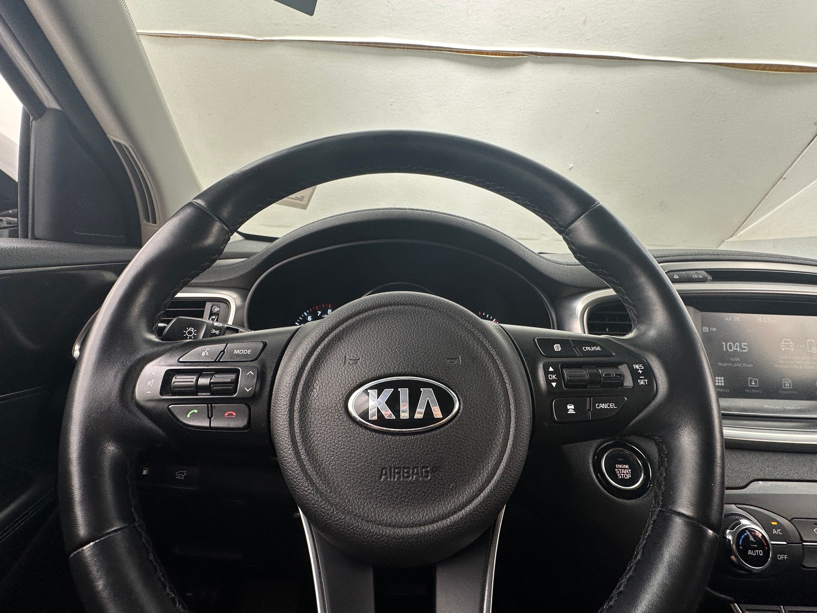 Thumbnail: 2018 Kia Sorento - 4