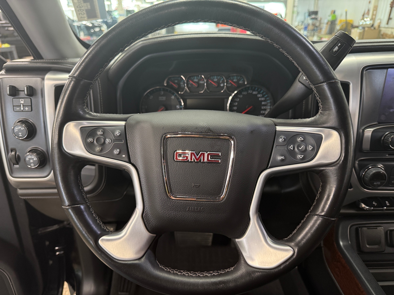Thumbnail: 2018 GMC Sierra 1500 - 4