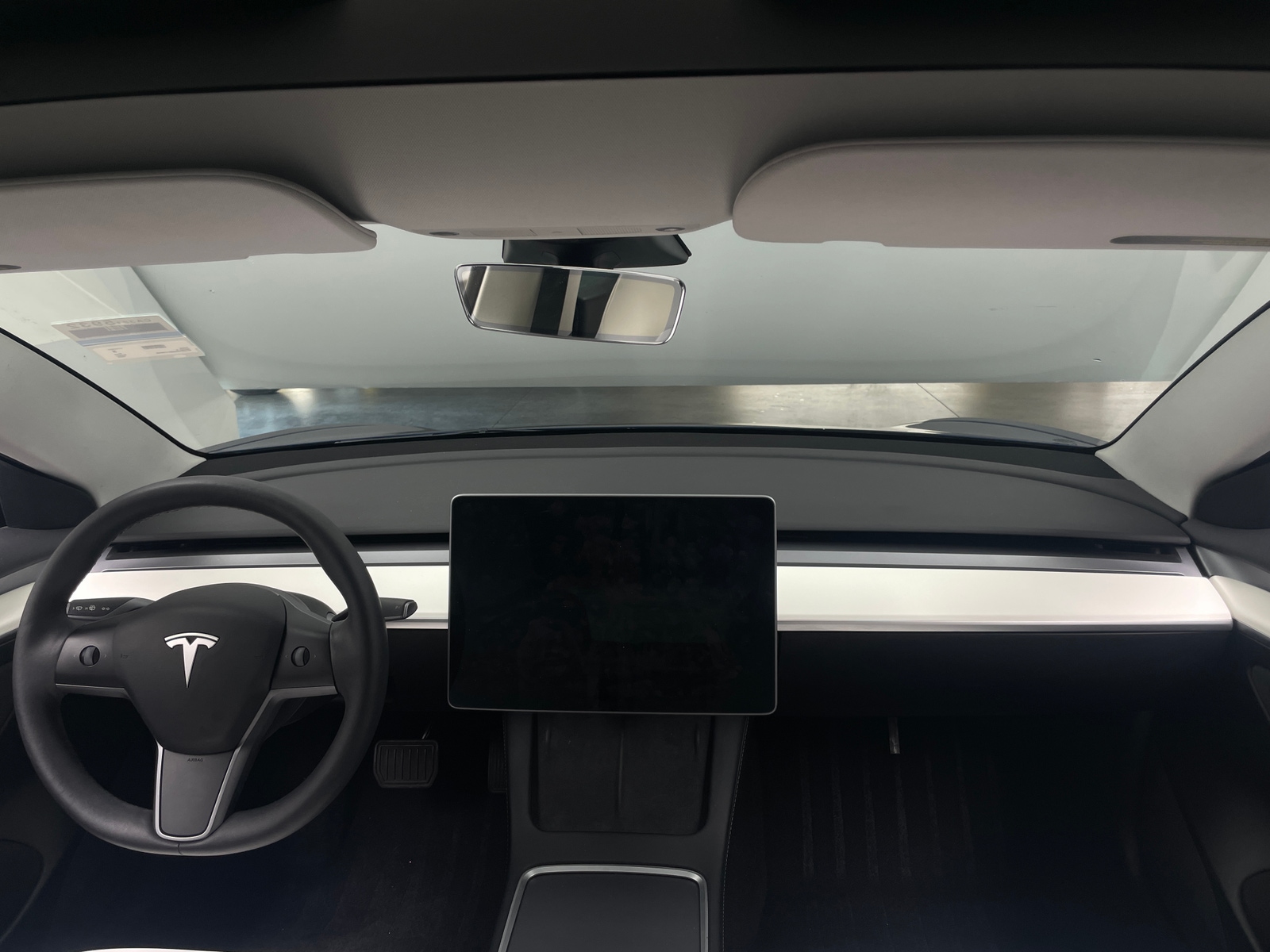 Thumbnail: 2022 Tesla Model 3 - 2