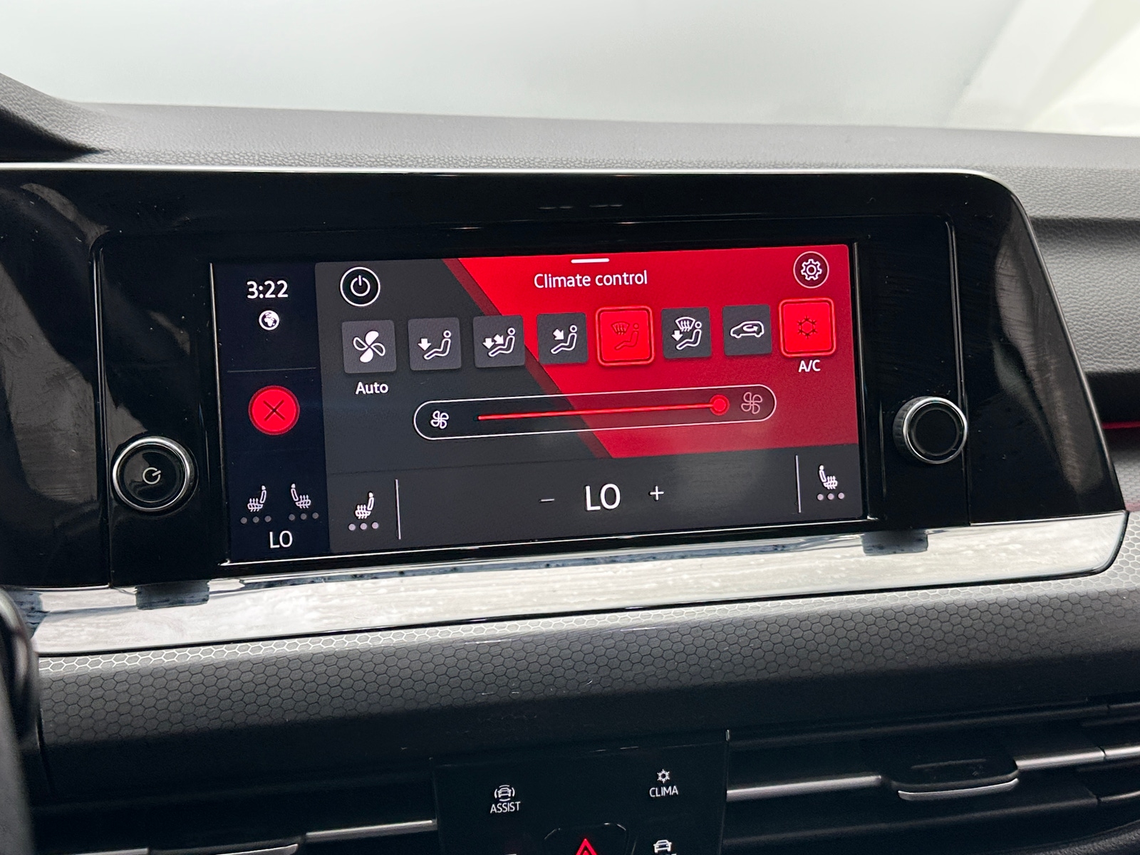 Thumbnail: 2023 Volkswagen Golf - 4