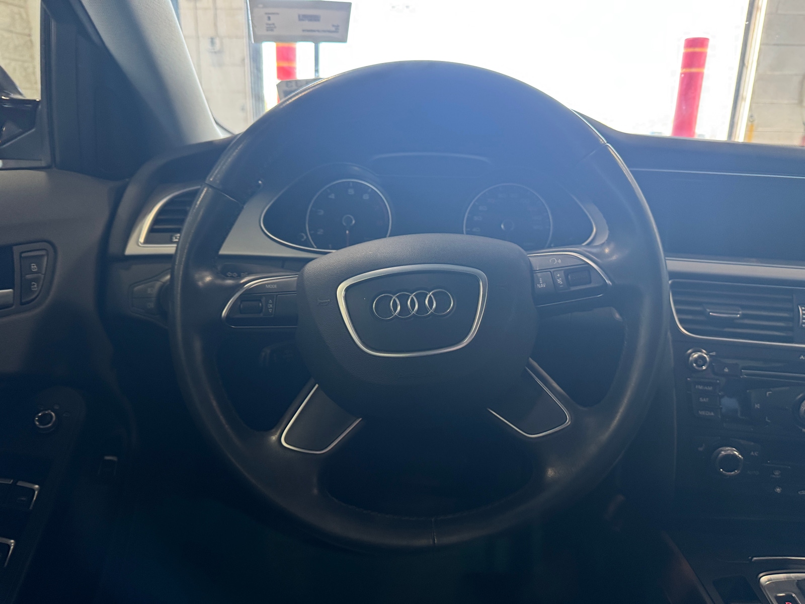 Thumbnail: 2015 Audi A4 - 4