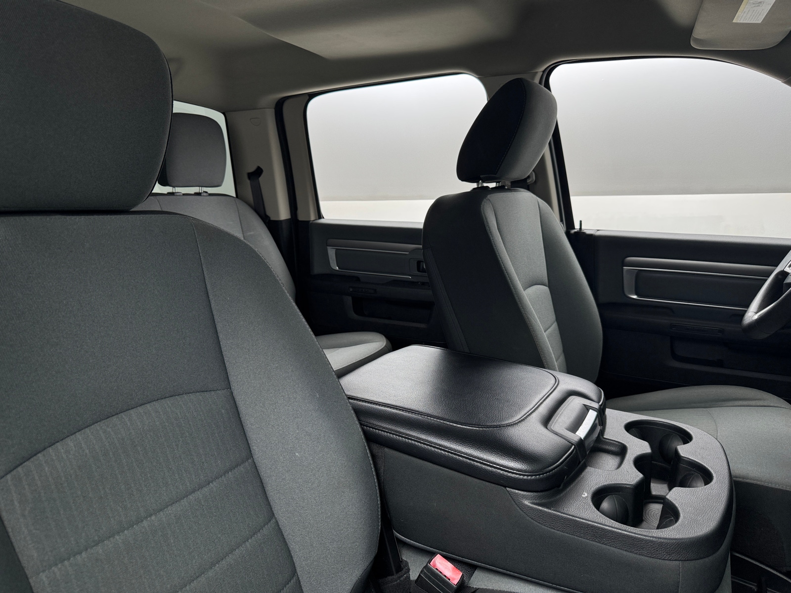 Thumbnail: 2021 RAM 1500 Classic - 2