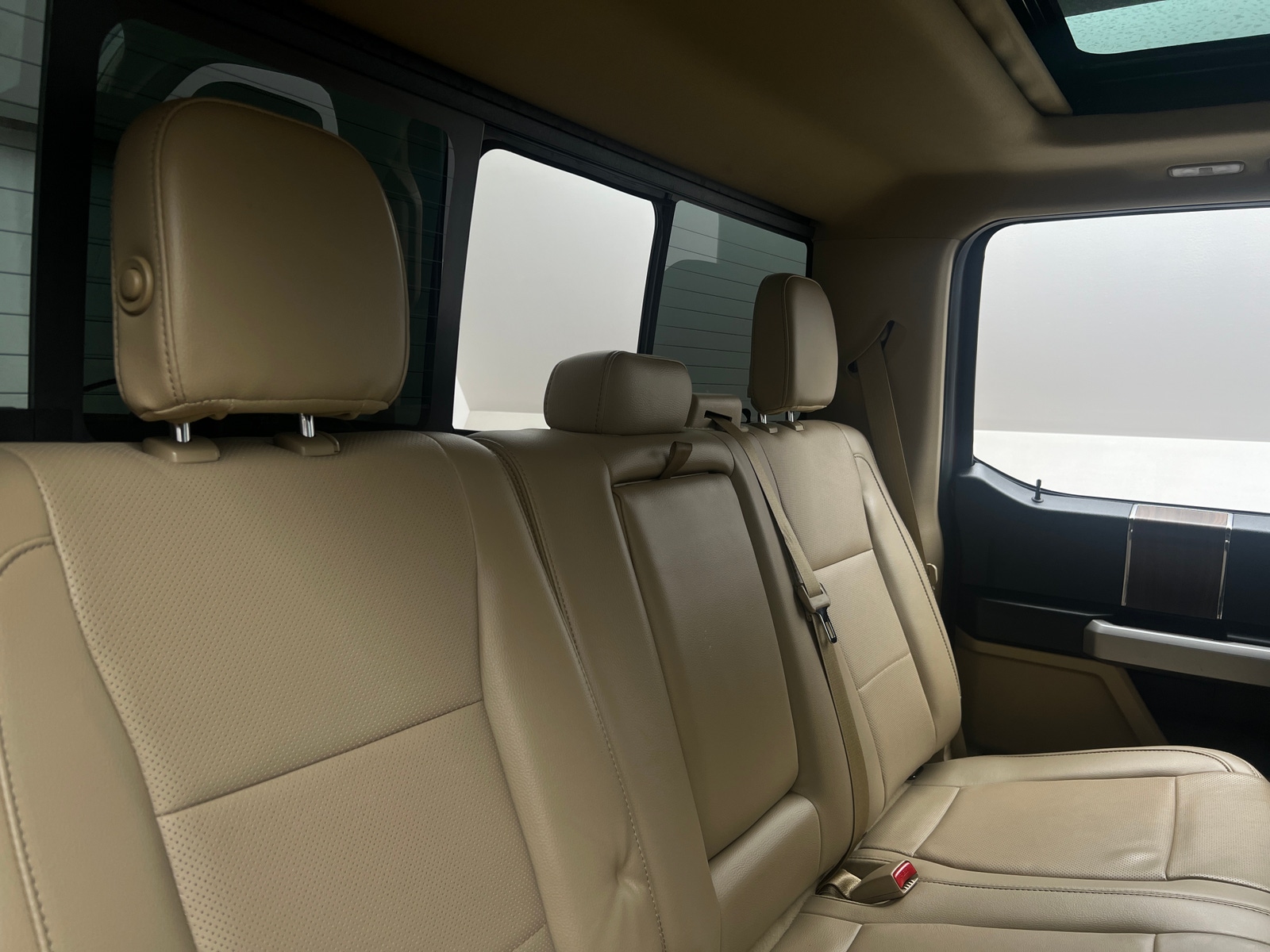 Thumbnail: 2017 Ford Econoline - 5