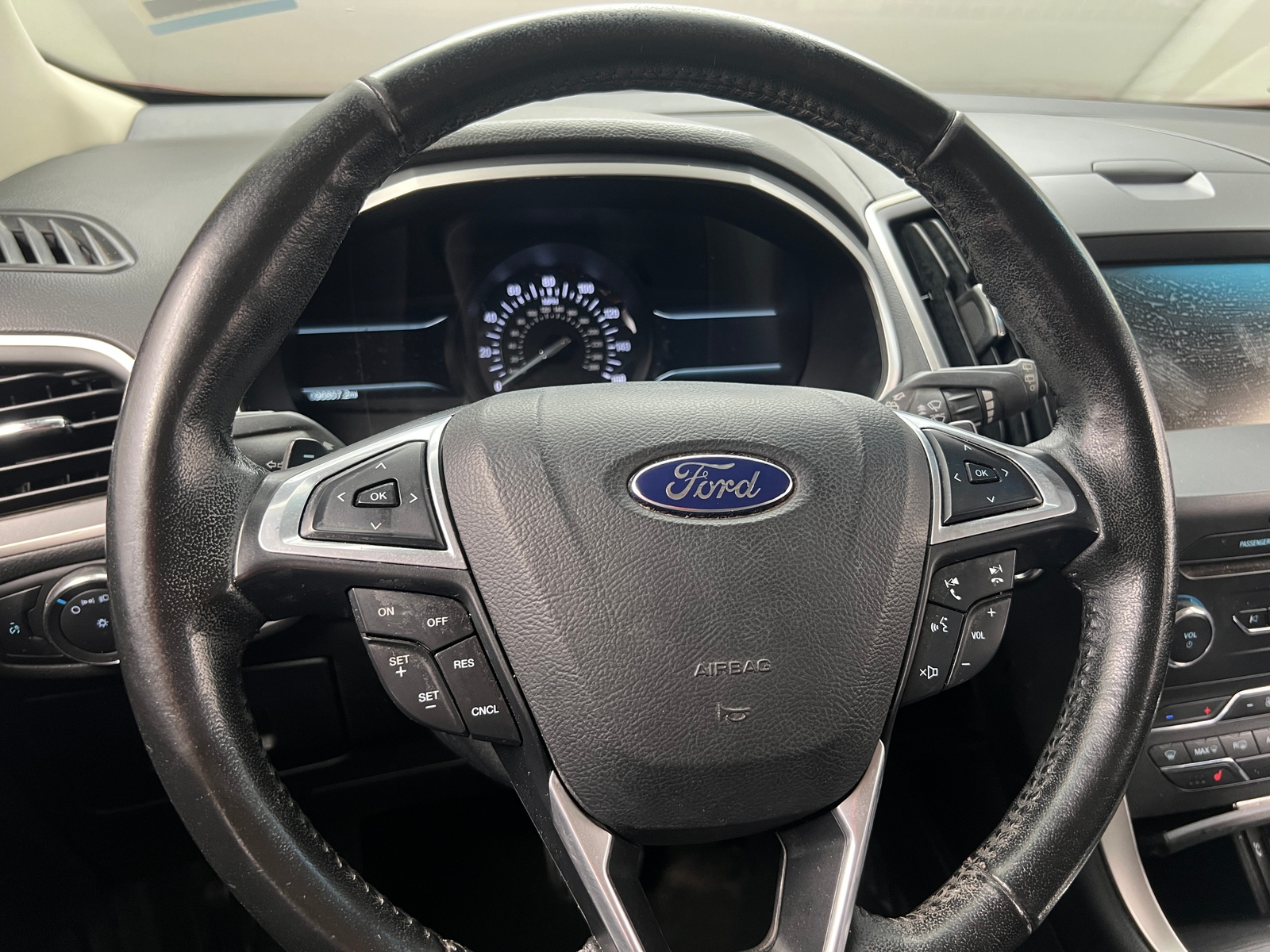 Thumbnail: 2015 Ford Edge - 5