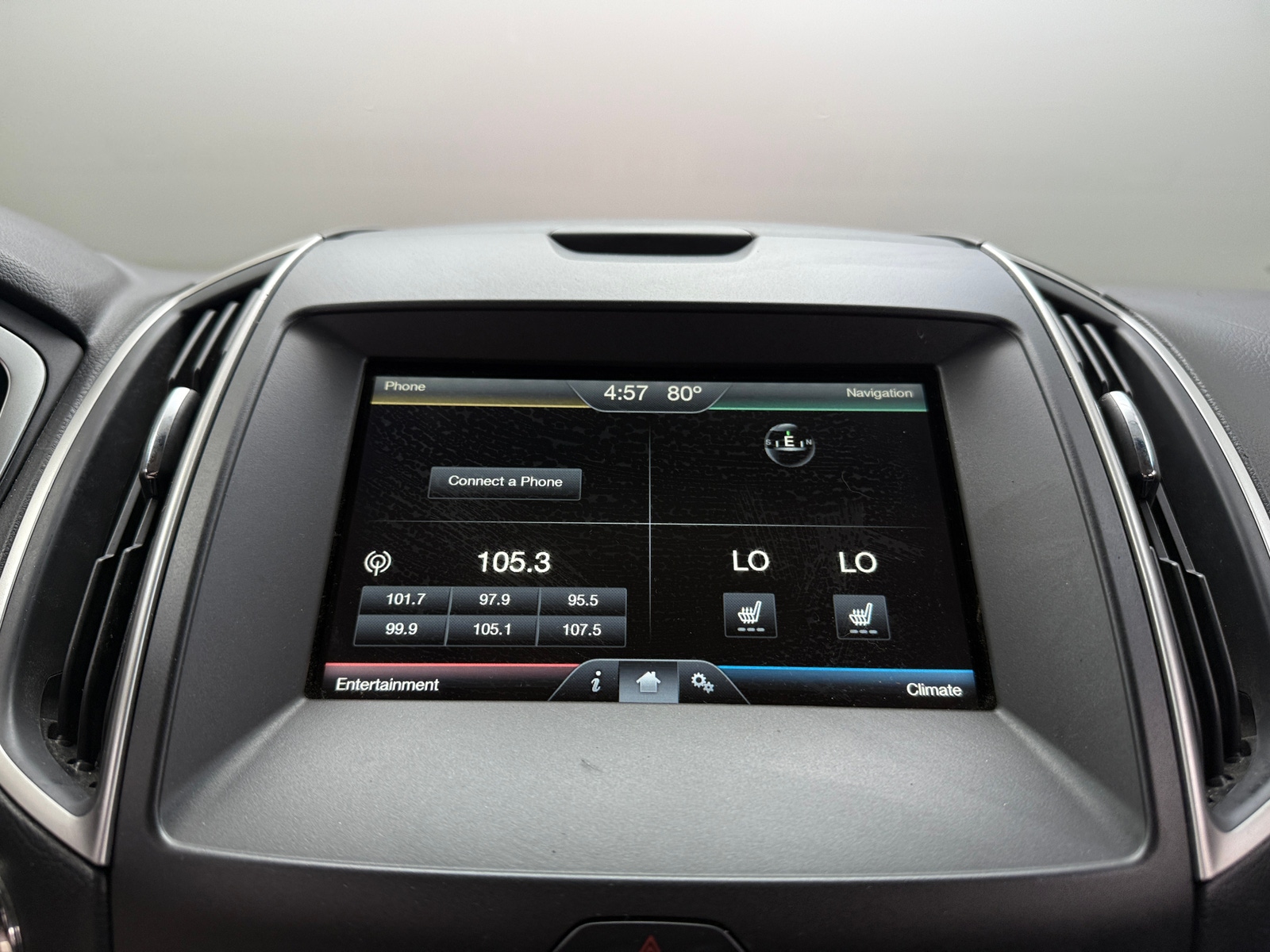 Thumbnail: 2015 Ford Edge - 4
