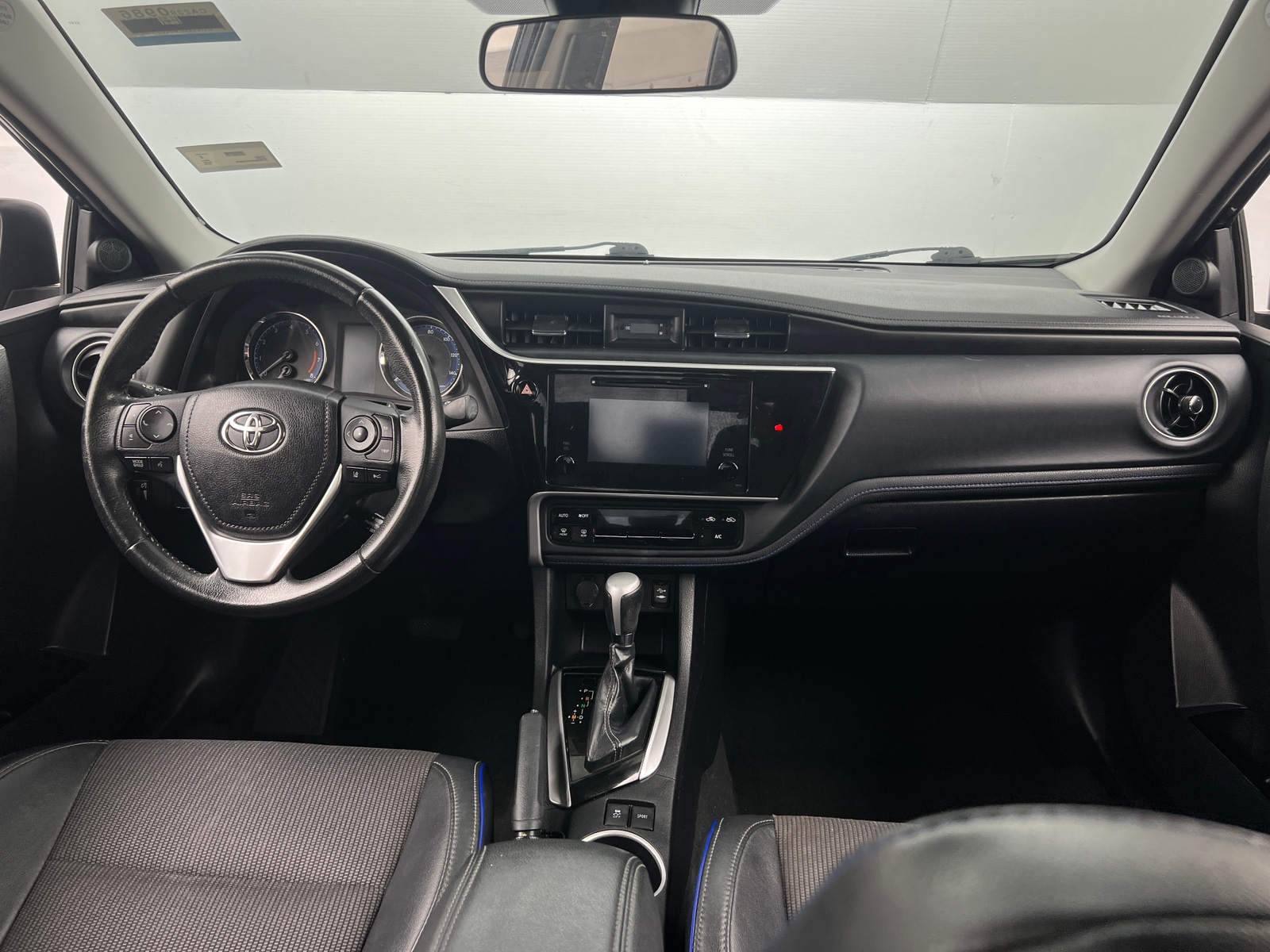 Thumbnail: 2019 Toyota Corolla - 2