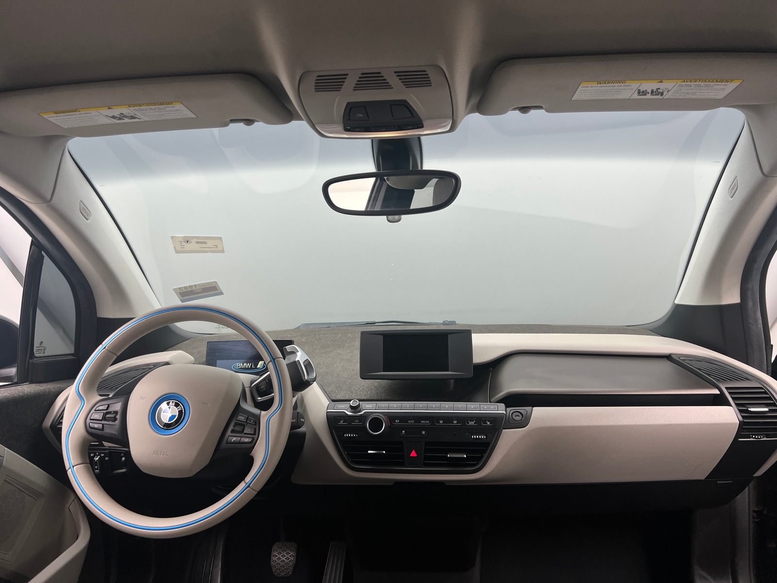 Thumbnail: 2015 BMW i3 - 2