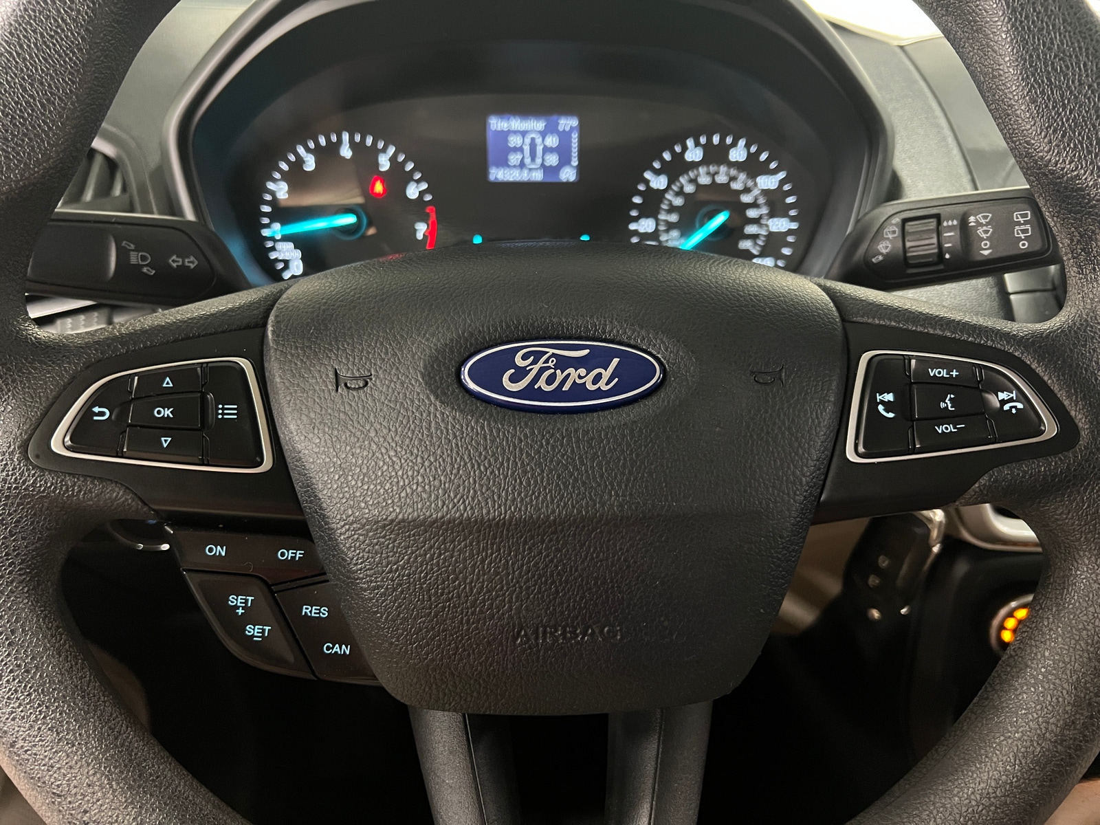 Thumbnail: 2018 Ford EcoSport - 5