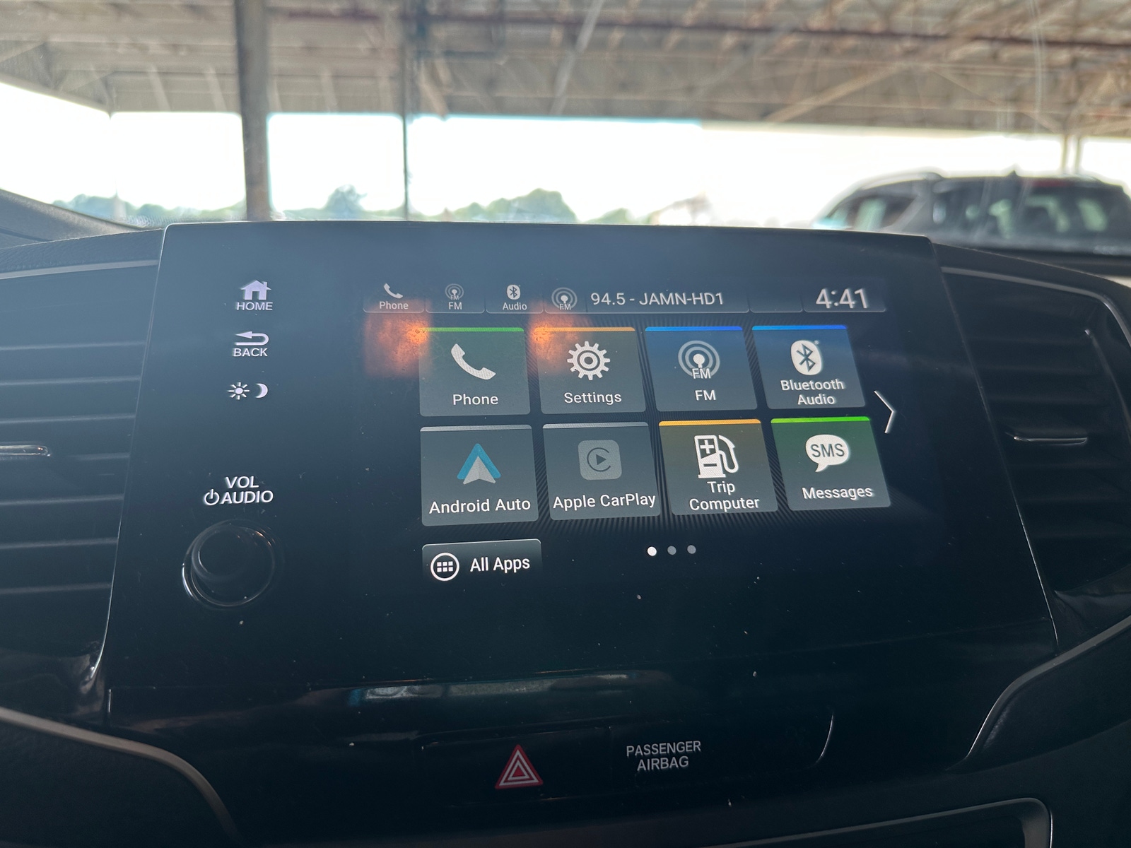 Thumbnail: 2019 Honda Pilot - 3